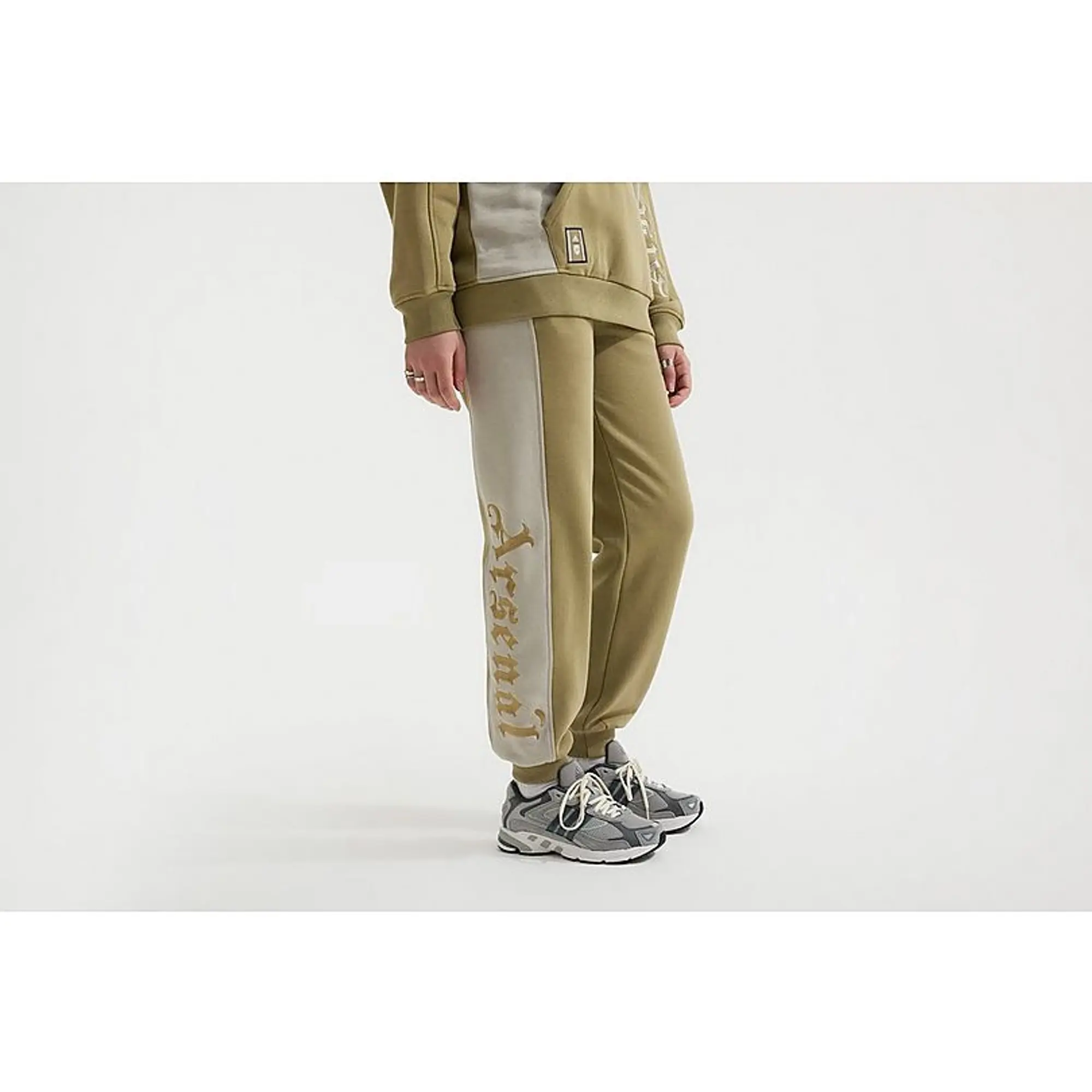 Arsenal adidas Womens 24/25 Seasonal Pants, Multicolor