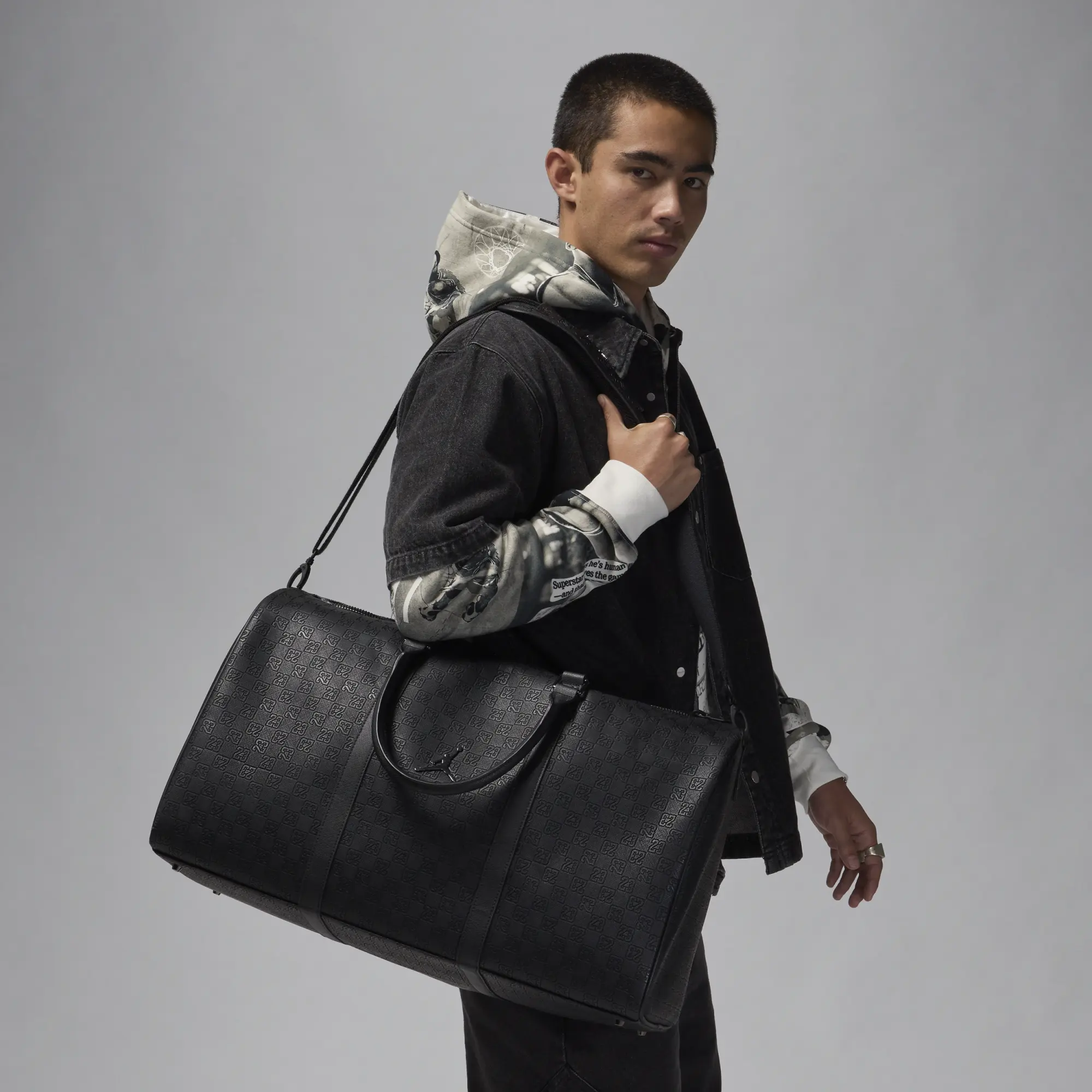 Nike Jordan Monogram Duffle Bag (40L) - Black | HV1614-010 Nike Jordan Monogram Duffle Bag (40L) - Black | HV1614-010