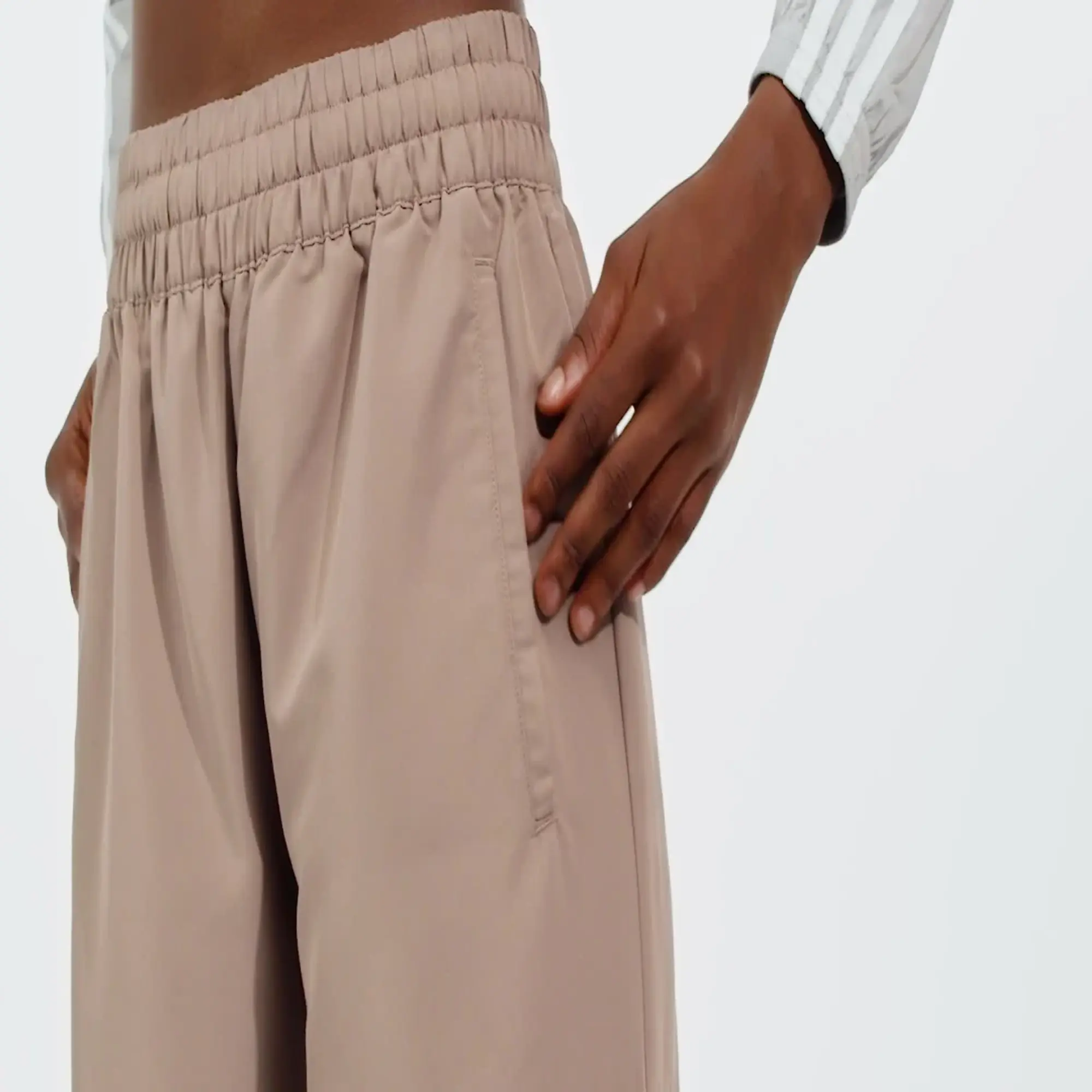 Adidas Originals Essentials Woven Cargo Pants In Trace Brown