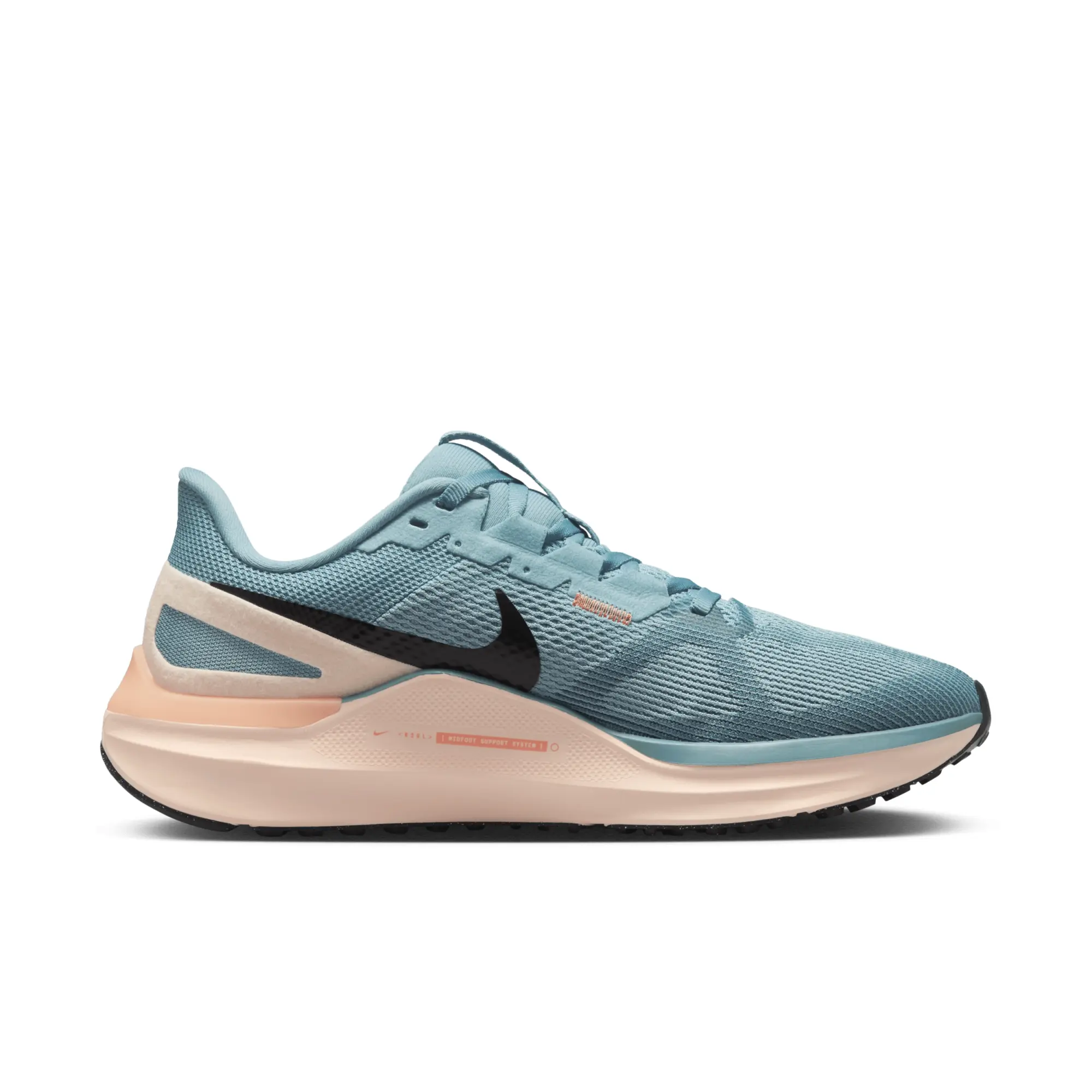 Nike structure trainers on sale