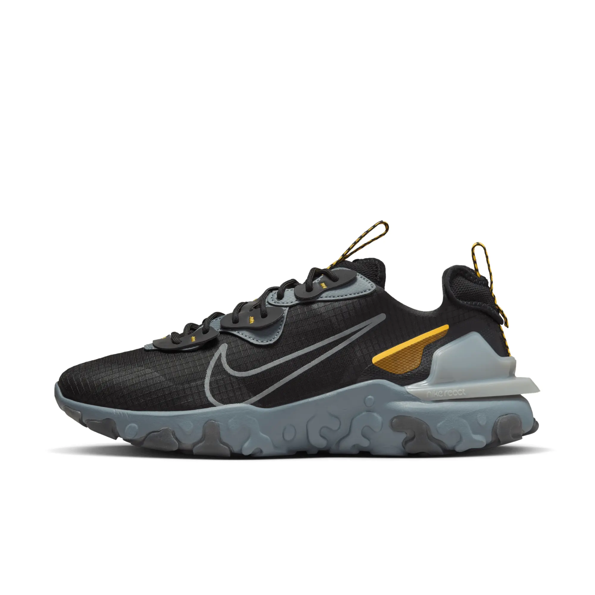 Nike Sportswear React Vision