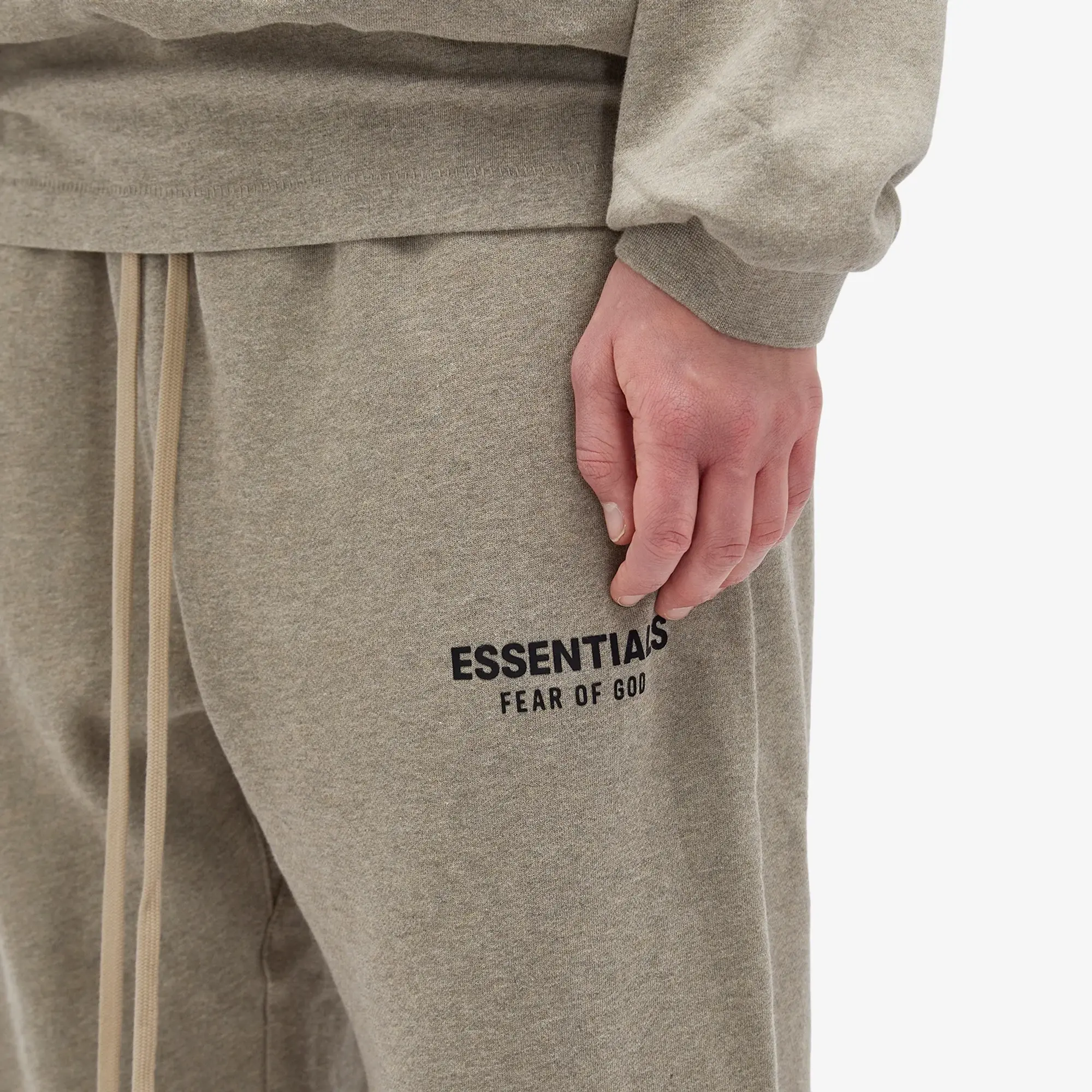 Asics Fear of God ESSENTIALS Men's Core Logo Fleece Essential Sweat Pant Heather Grey