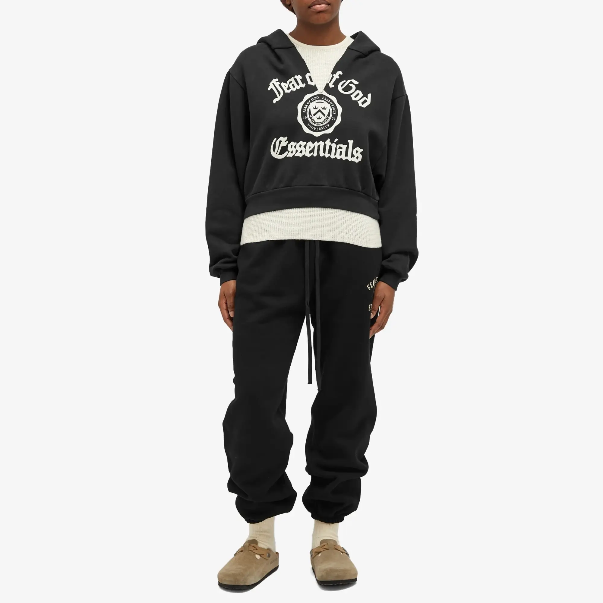 Fear of God ESSENTIALS Women's Heavy Fleece Cropped V-Neck Hoodie Black