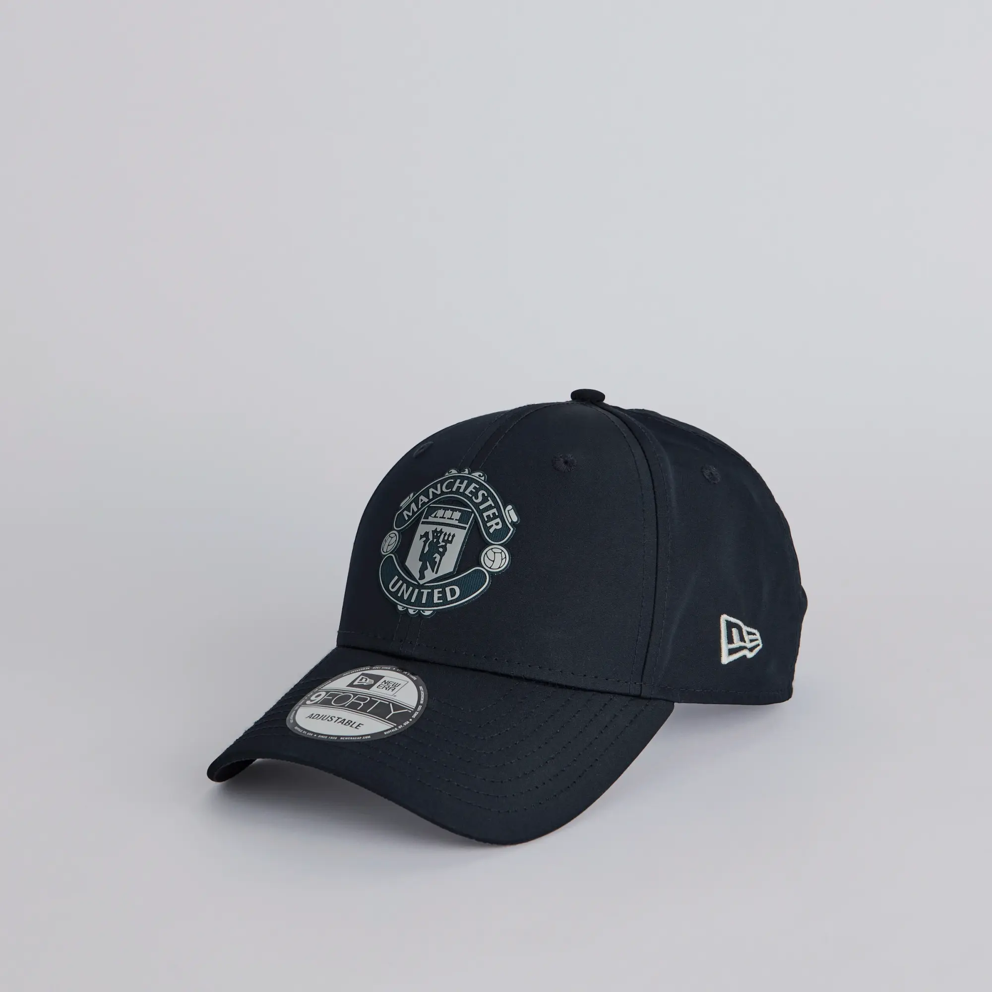 Manchester United x New Era Rubber Woven 9Forty Cap Navy