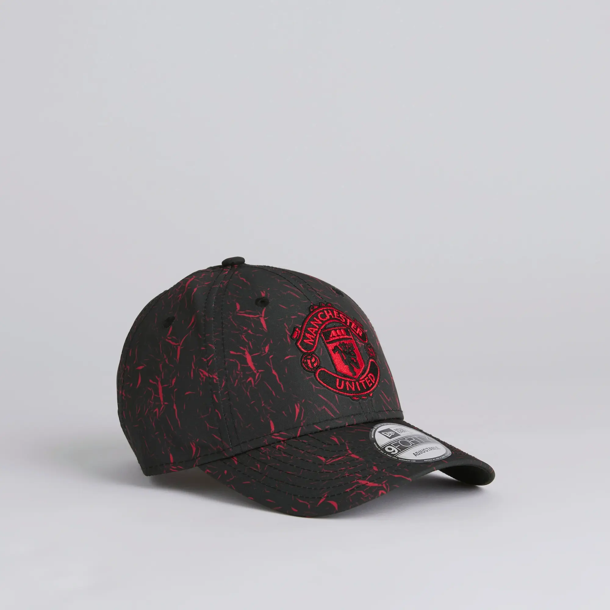 Manchester United x New Era Kids All Over Print Crinkle 9Forty Cap Black