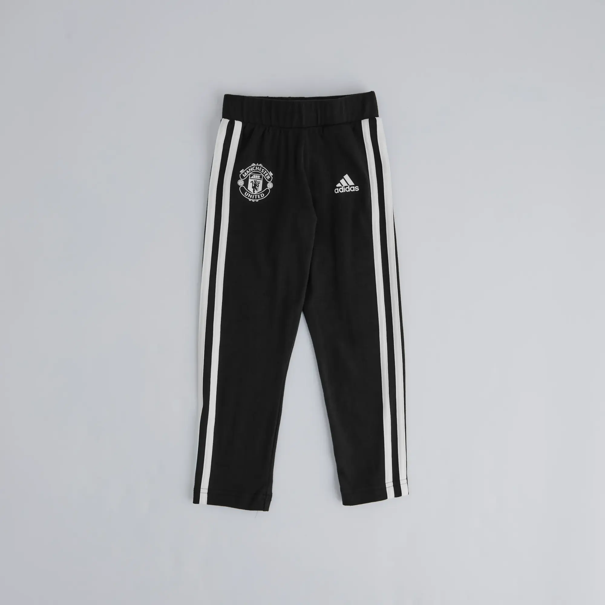 Manchester United x adidas Little Kids Essentials 3-Stripes Leggings Black