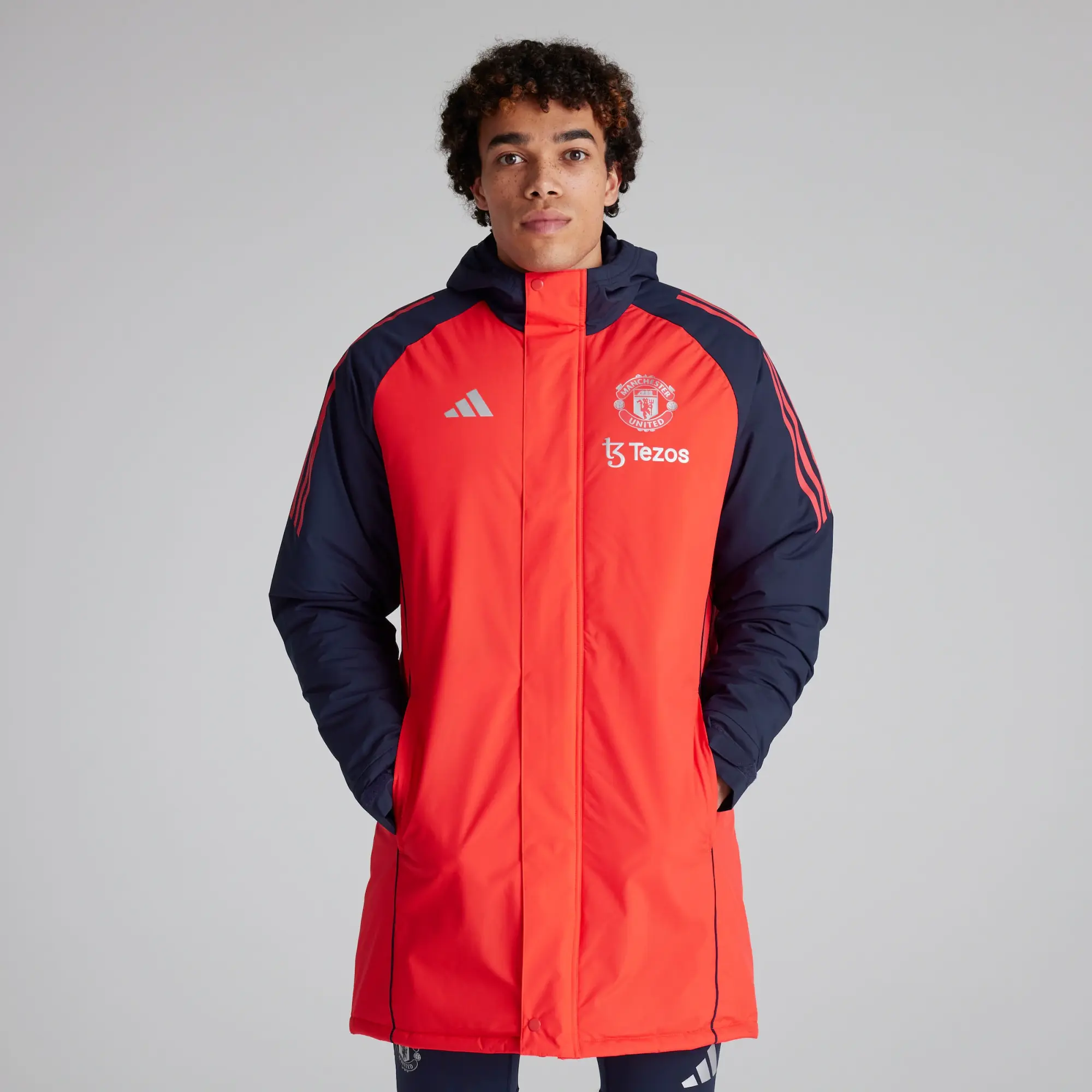 adidas Manchester United Tiro 24 Stadium Parka Red
