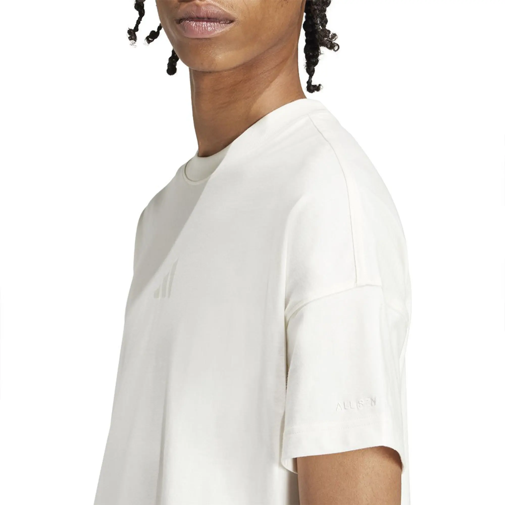 Manchester United x adidas ALL SZN T-Shirt Off White