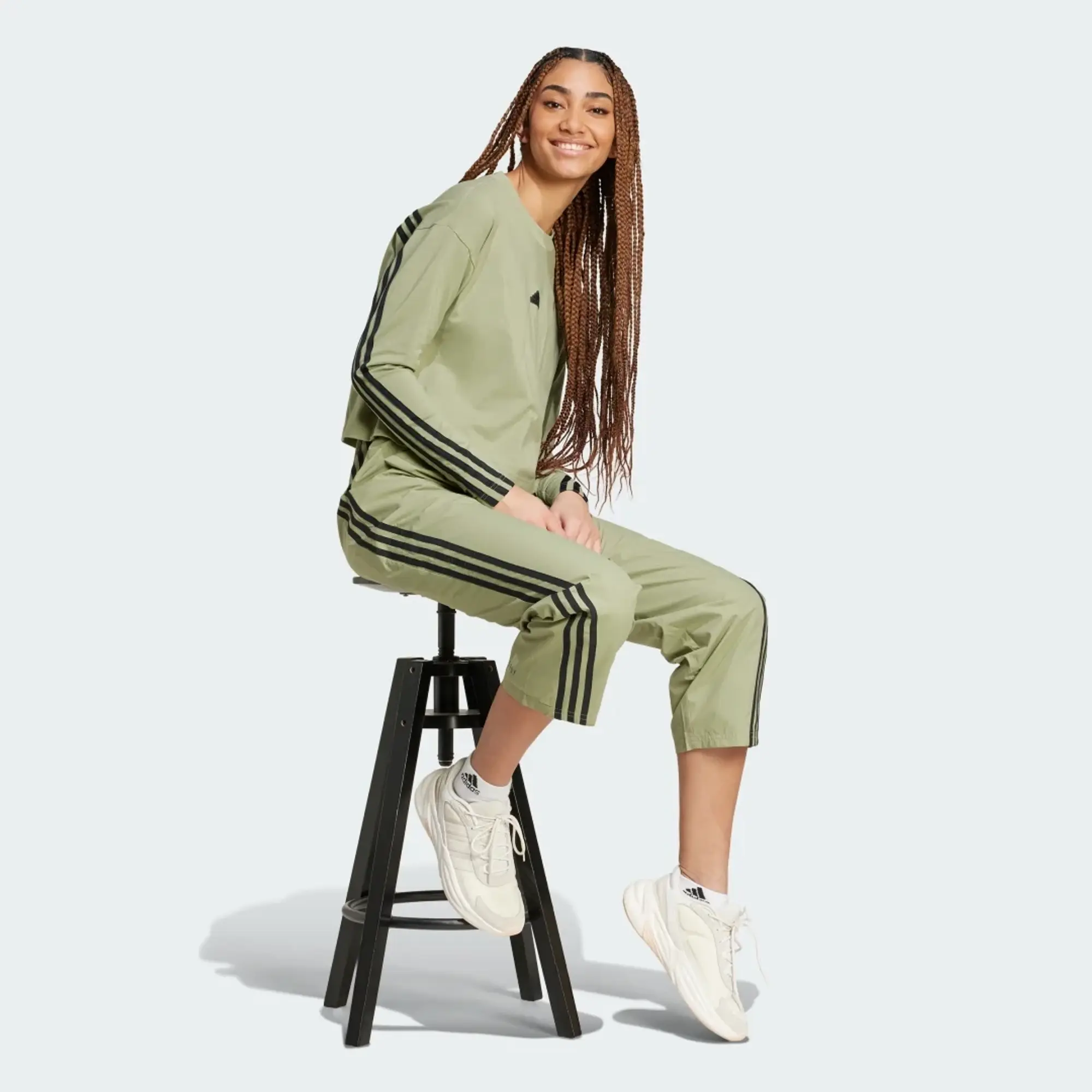 Manchester United x adidas Womens Future Icons 3-Stripes Tracksuit Bottoms Green