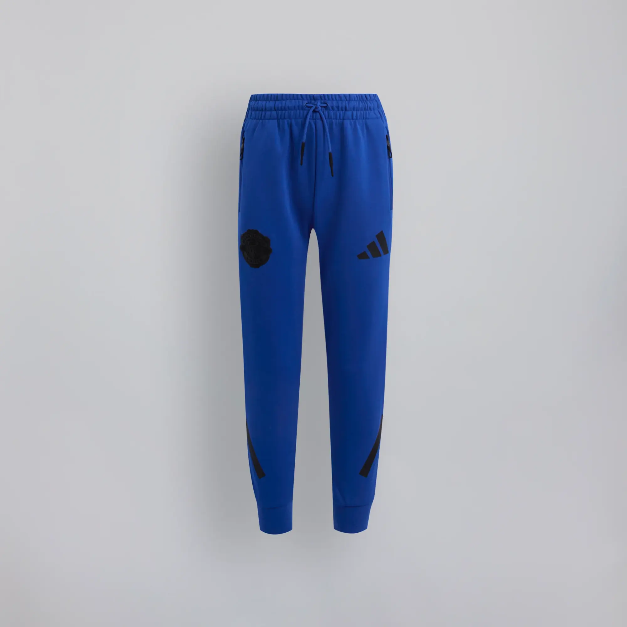 Adidas tracksuit bottoms tapered on sale