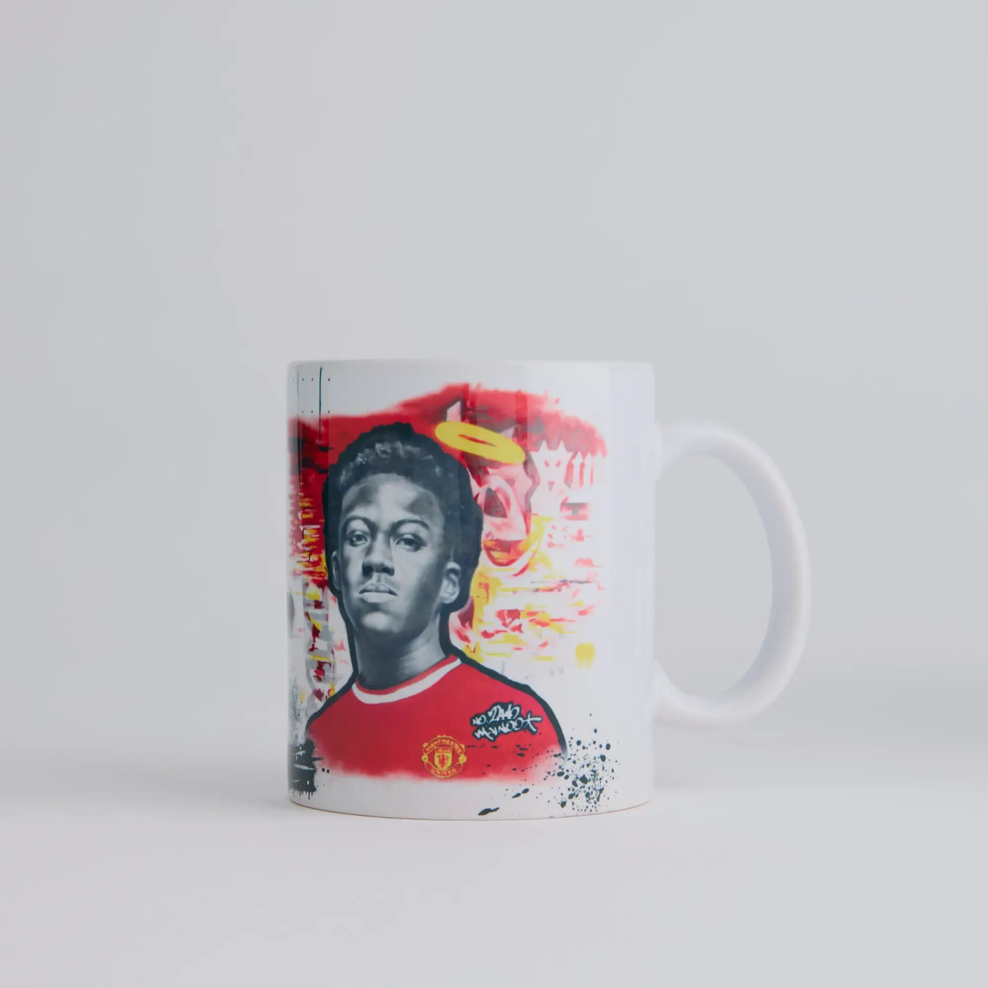 Storm Manchester United Graffiti Mainoo Mug White