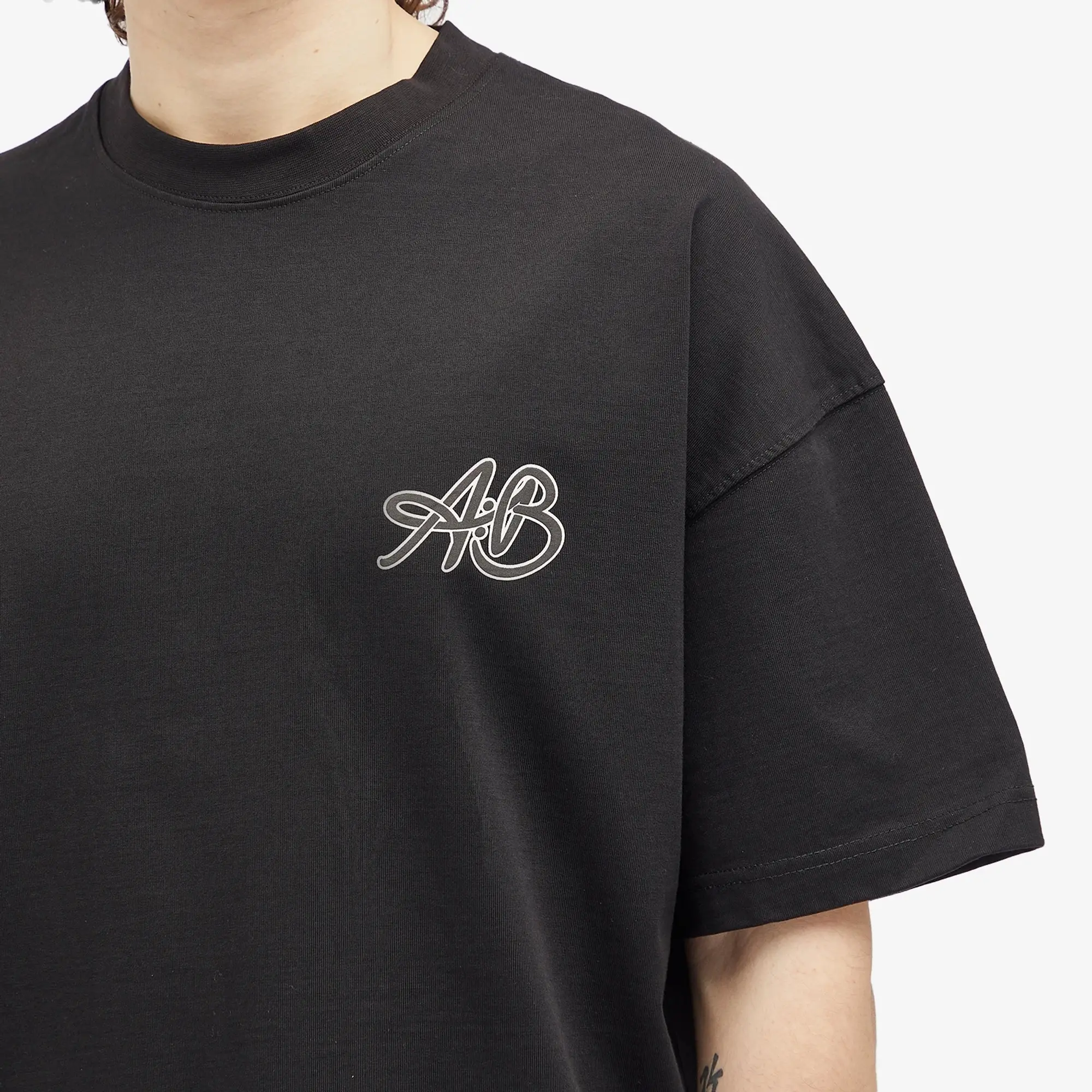 about:blank Men's Initial Logo Mock Neck T-Shirt Black/Ecru