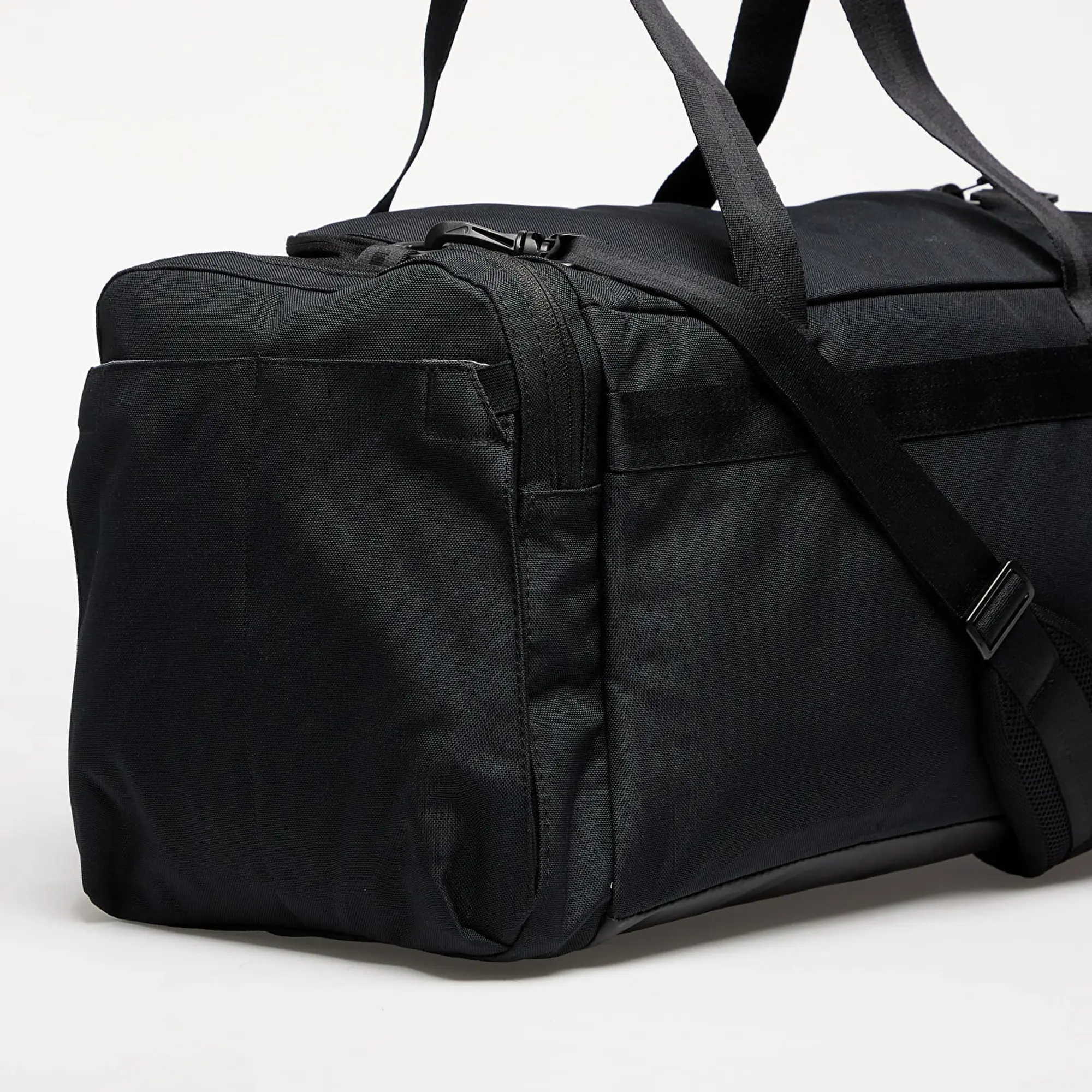 Nike Utility Power 2.0 Duffel Bag (Medium, 51L)