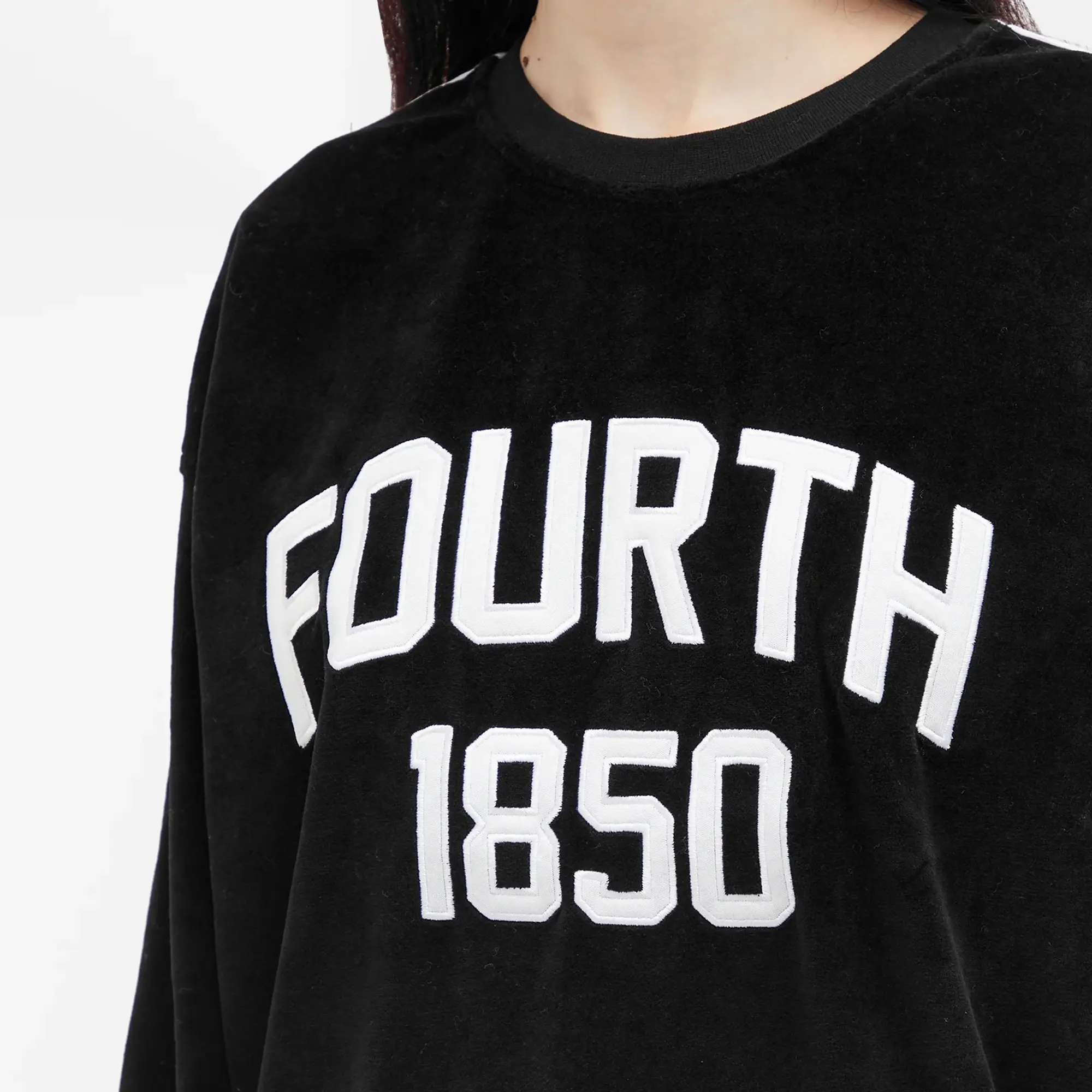 4th & Reckless Women's Cadie Velour Sweatshirt Black
