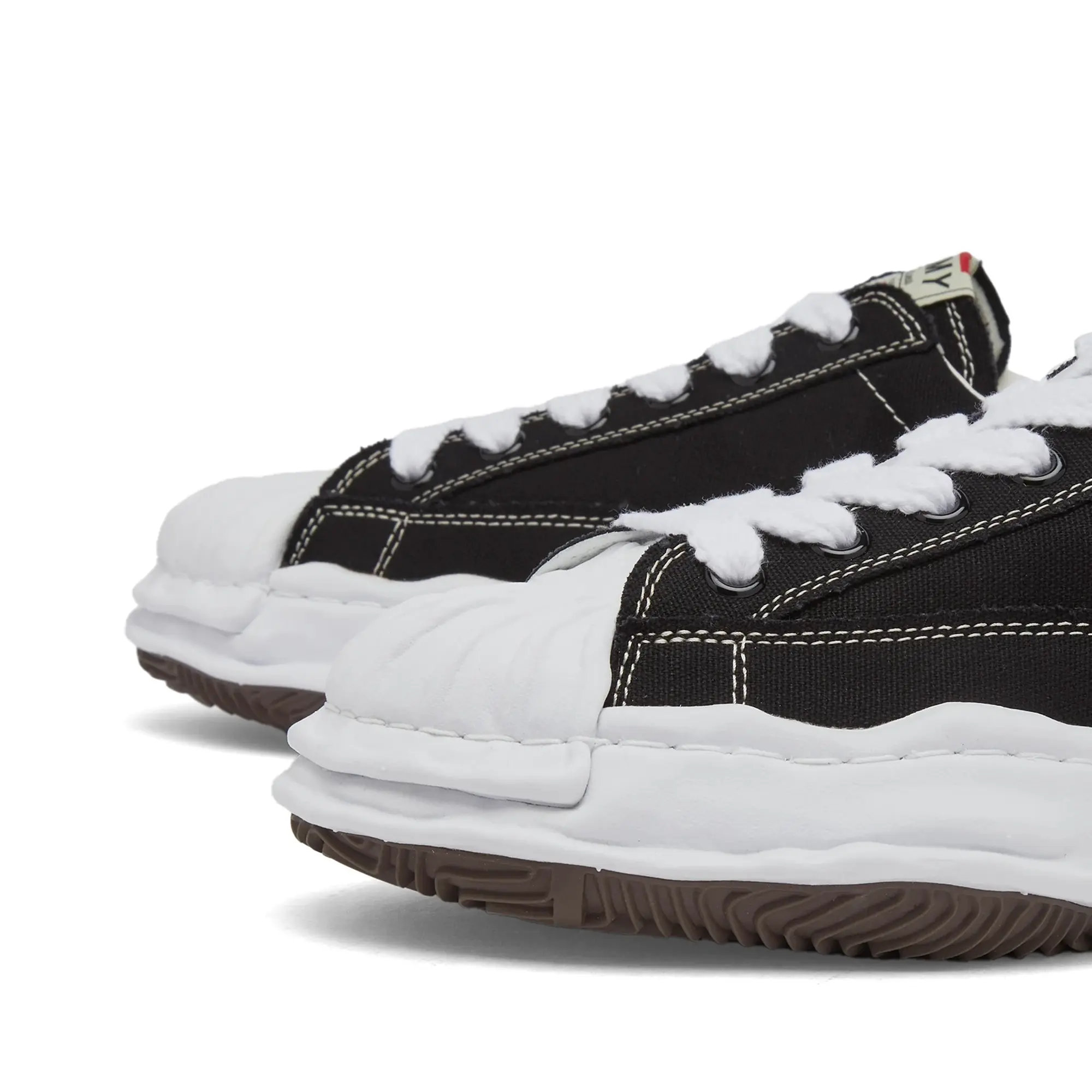 Maison Mihara Yasuhiro Blakey Low Og Canvas Sneaker - Black