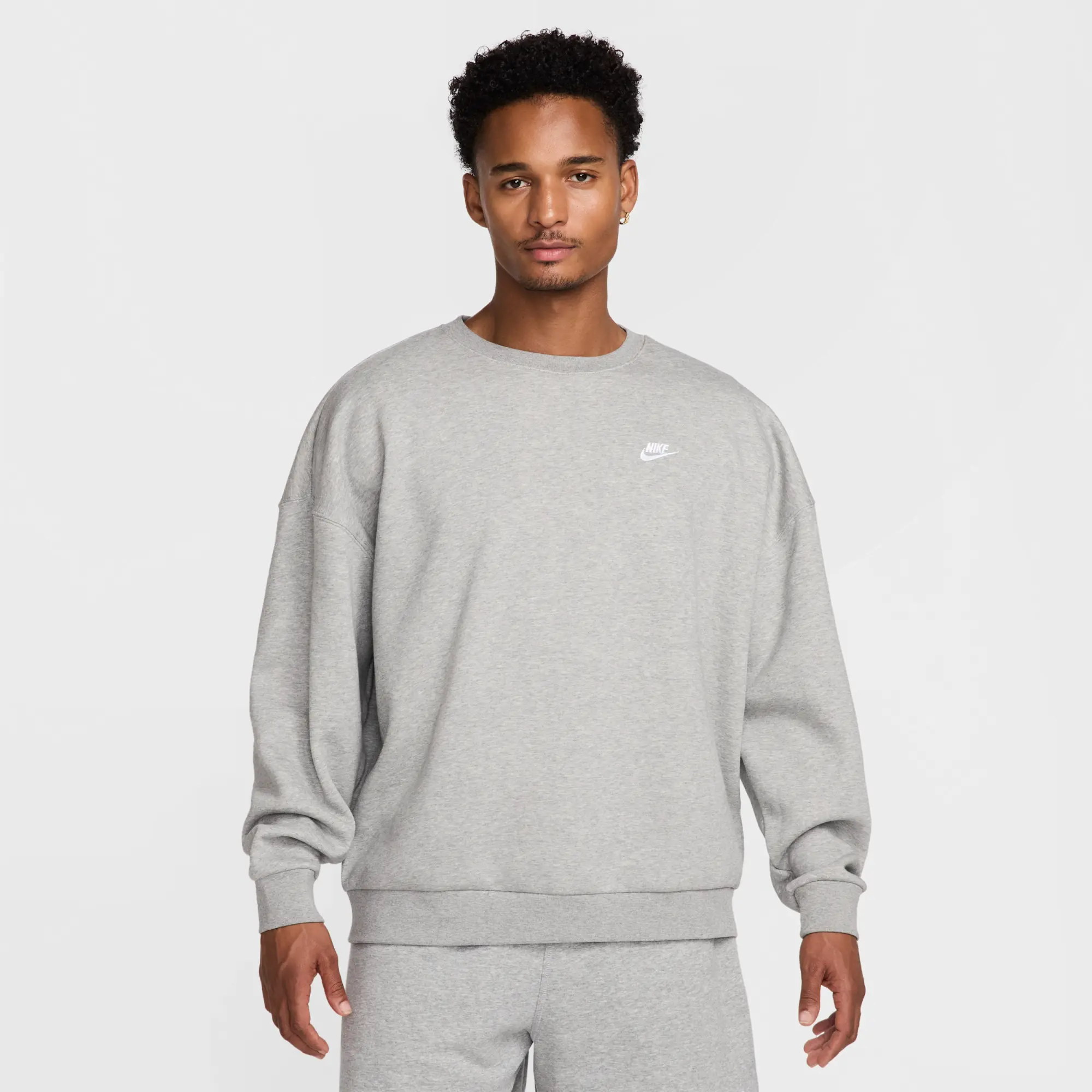 Nike Sportswear Club Men's Oversized Fleece Crew-Neck Sweatshirt - Grey - Cotton/Polyester
