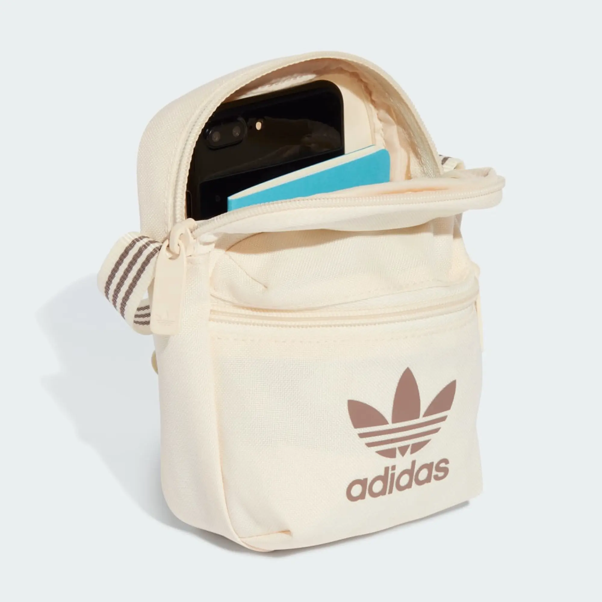 adidas Originals Unisex Adicolor Classic Festival Bag