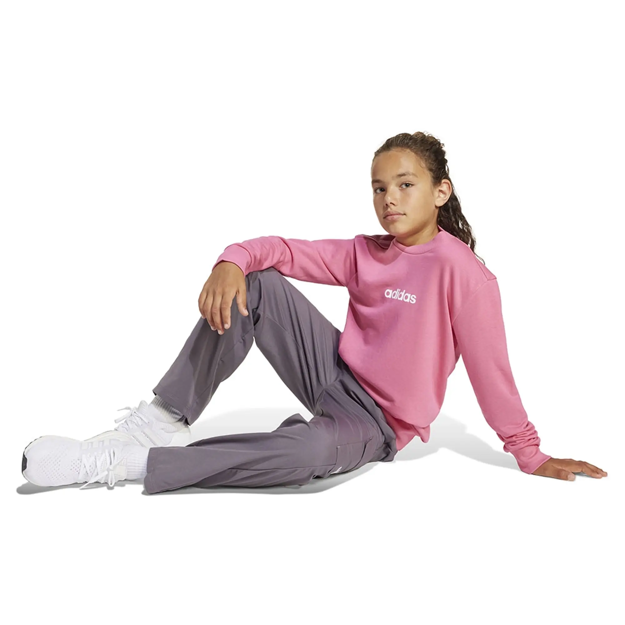 Adidas Essentials Sweatshirt