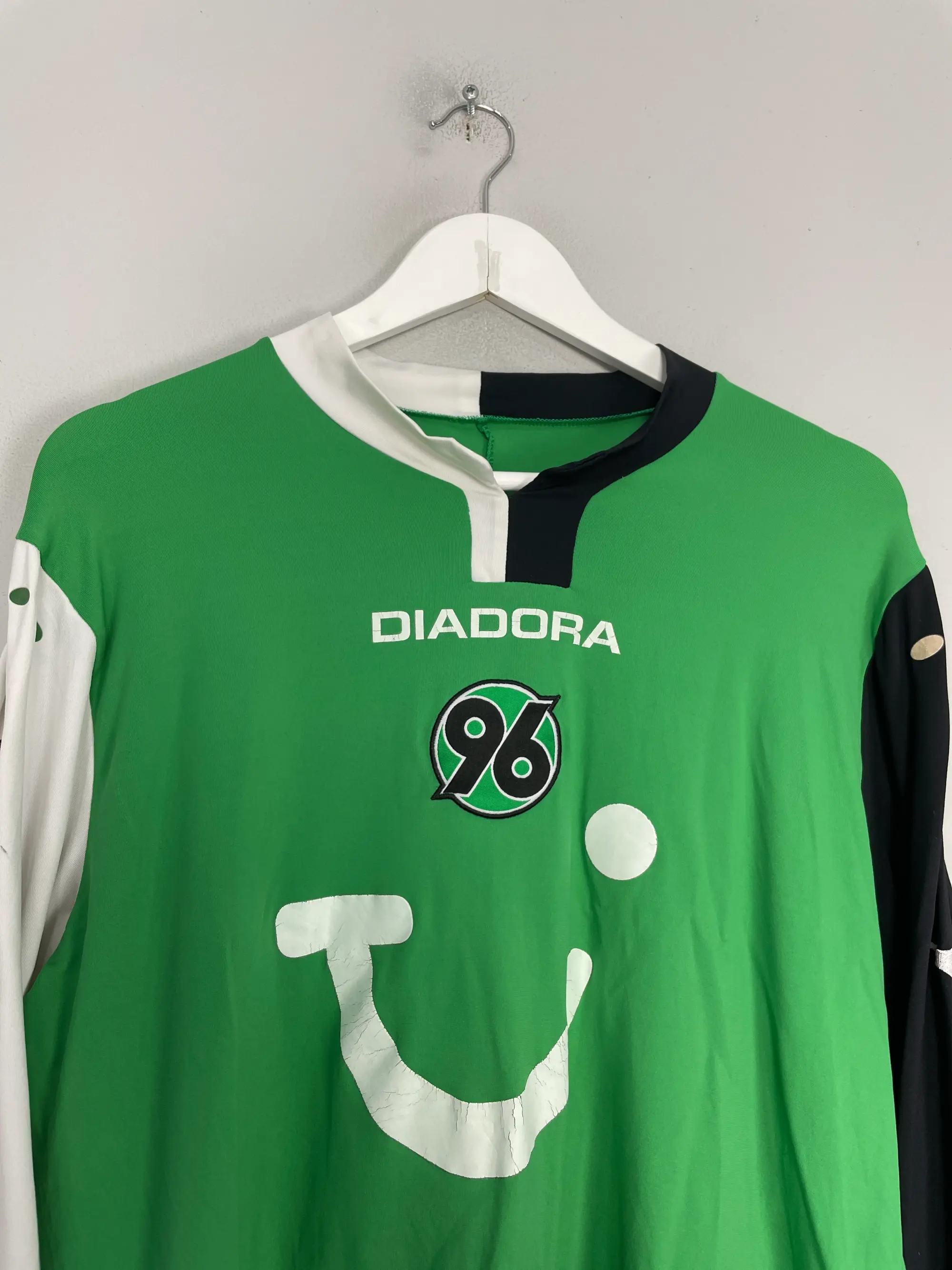 2005/06 HANNOVER 96 TROEST #4 L/S *MATCH ISSUED* HOME SHIRT (XXL) DIADORA