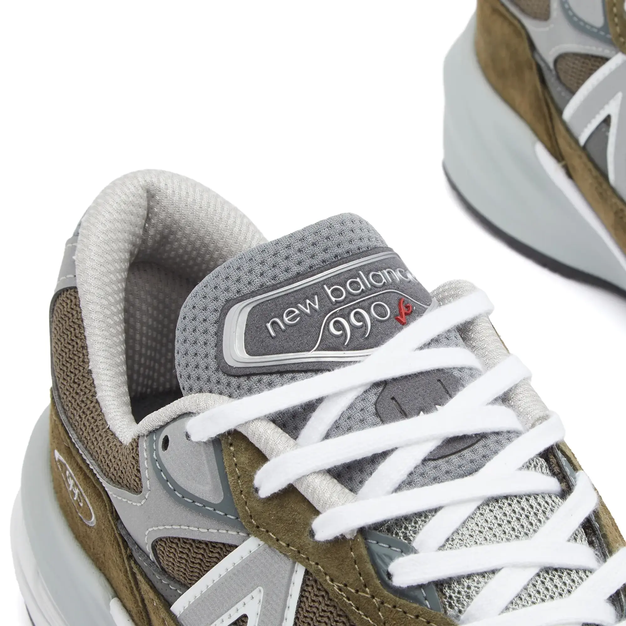 New Balance  Olive