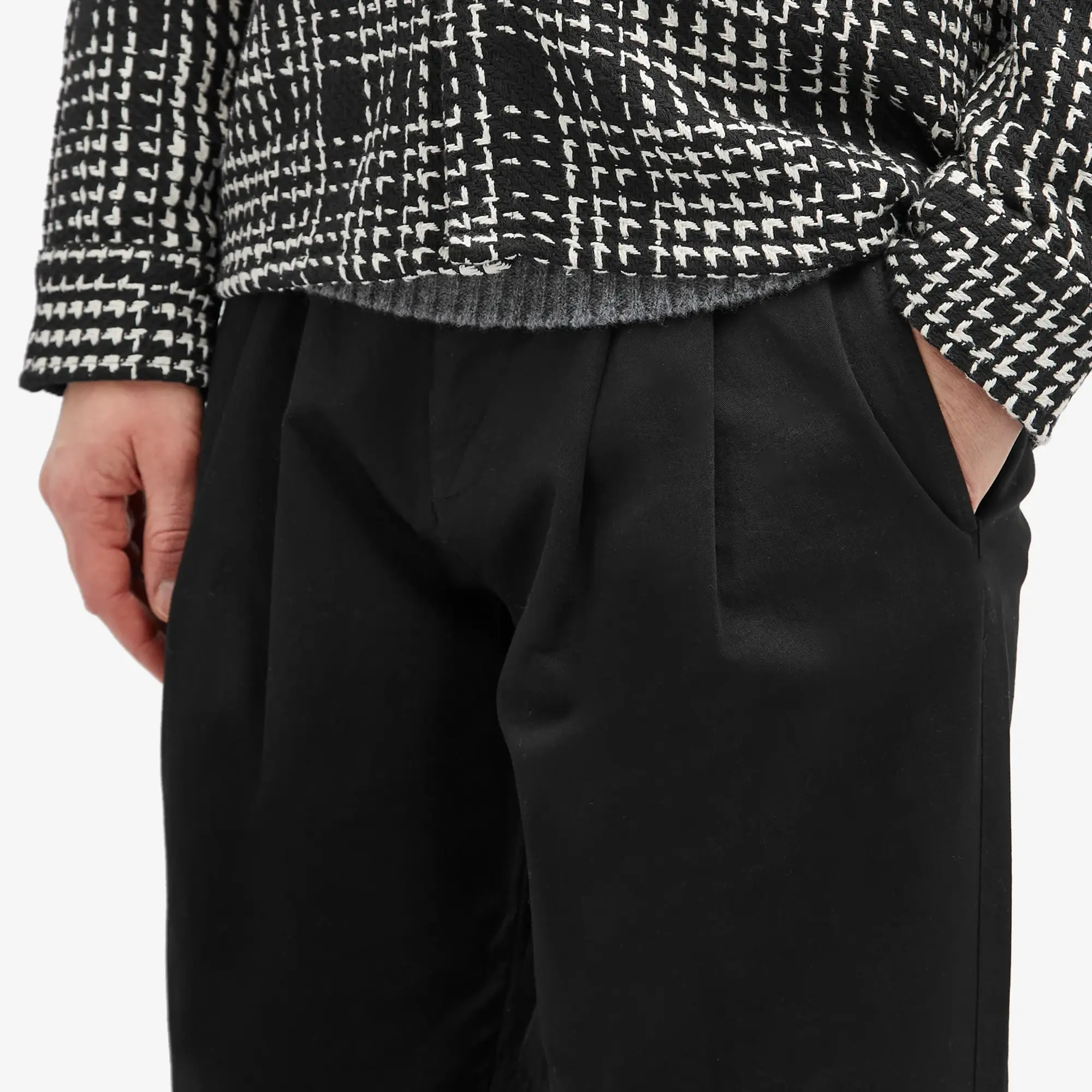 Wax London Men's Raleigh Pleat Twill Trousers Black