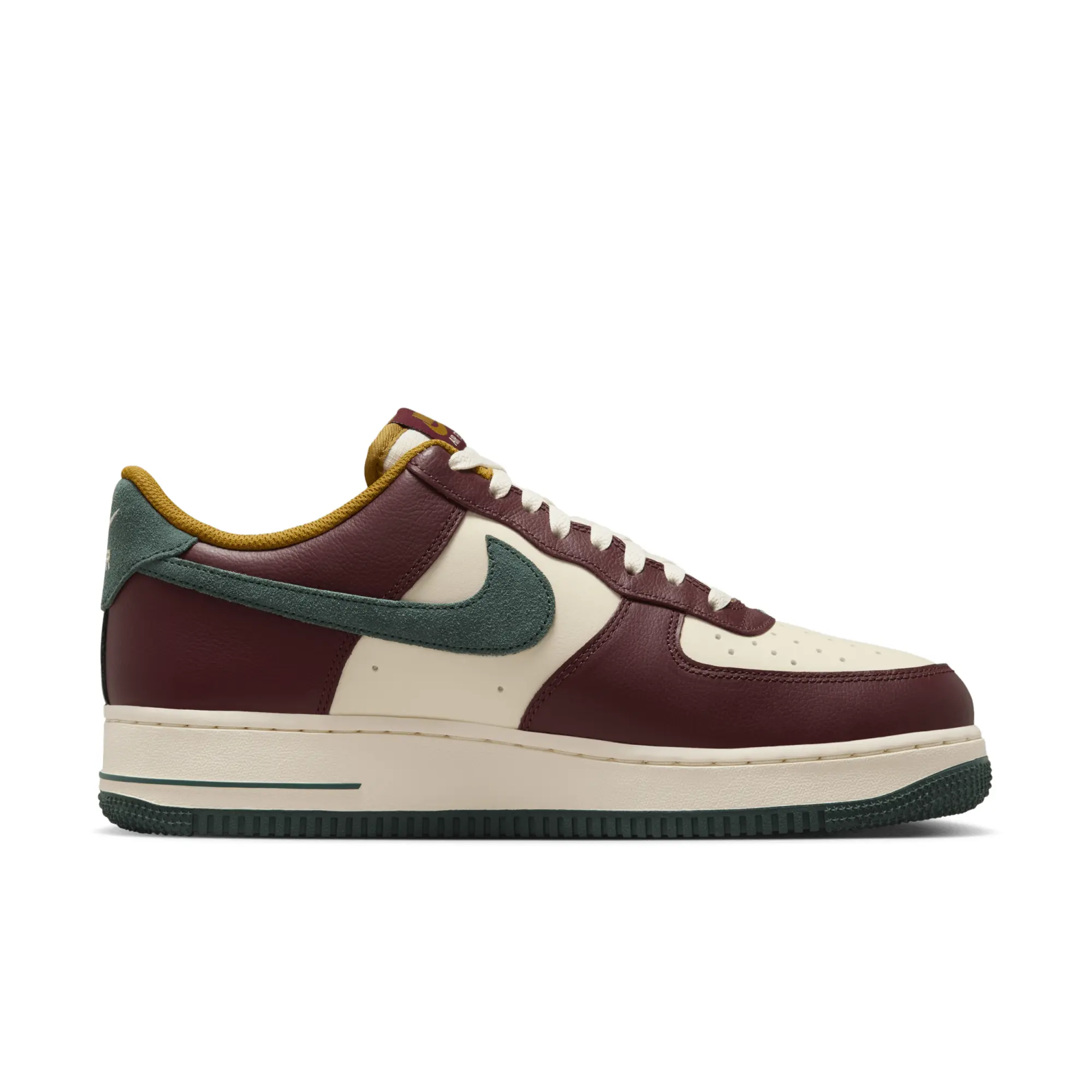 Nike Sportswear Air Force 1 '07 LV8