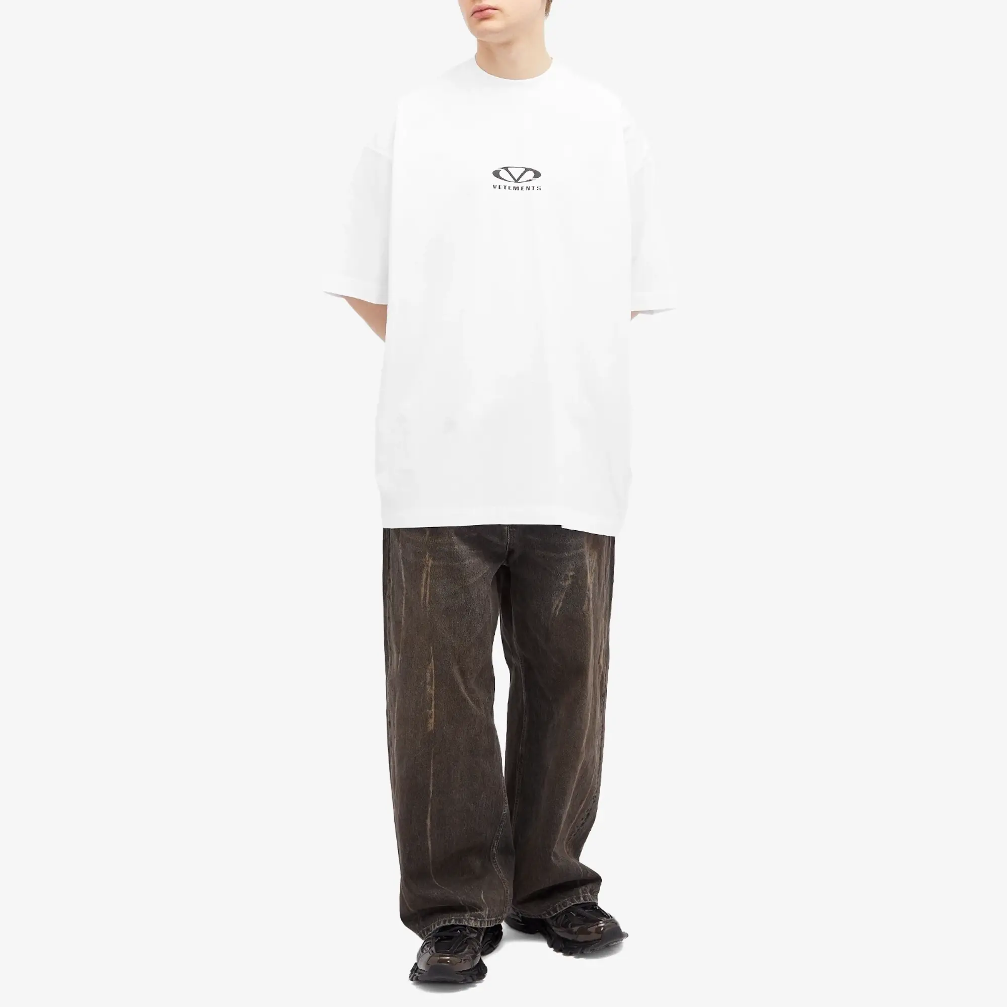 VETEMENTS Men's Oval Logo Oversized T-Shirt White
