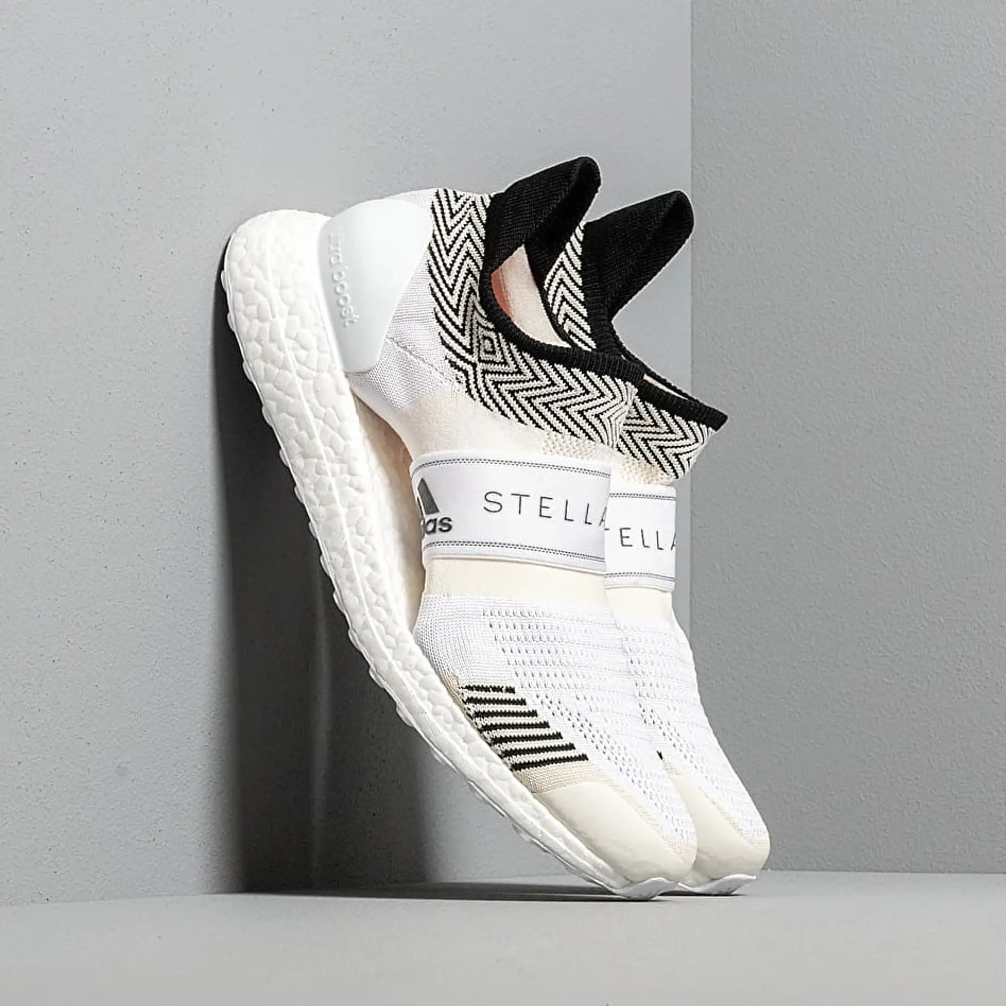 Sneakers Adidas X Stella Mccartney Ultraboost X 3.D. Chalk White Chalk White Radiate Orange Eur 41 1 3 D97688 FOOTY.COM