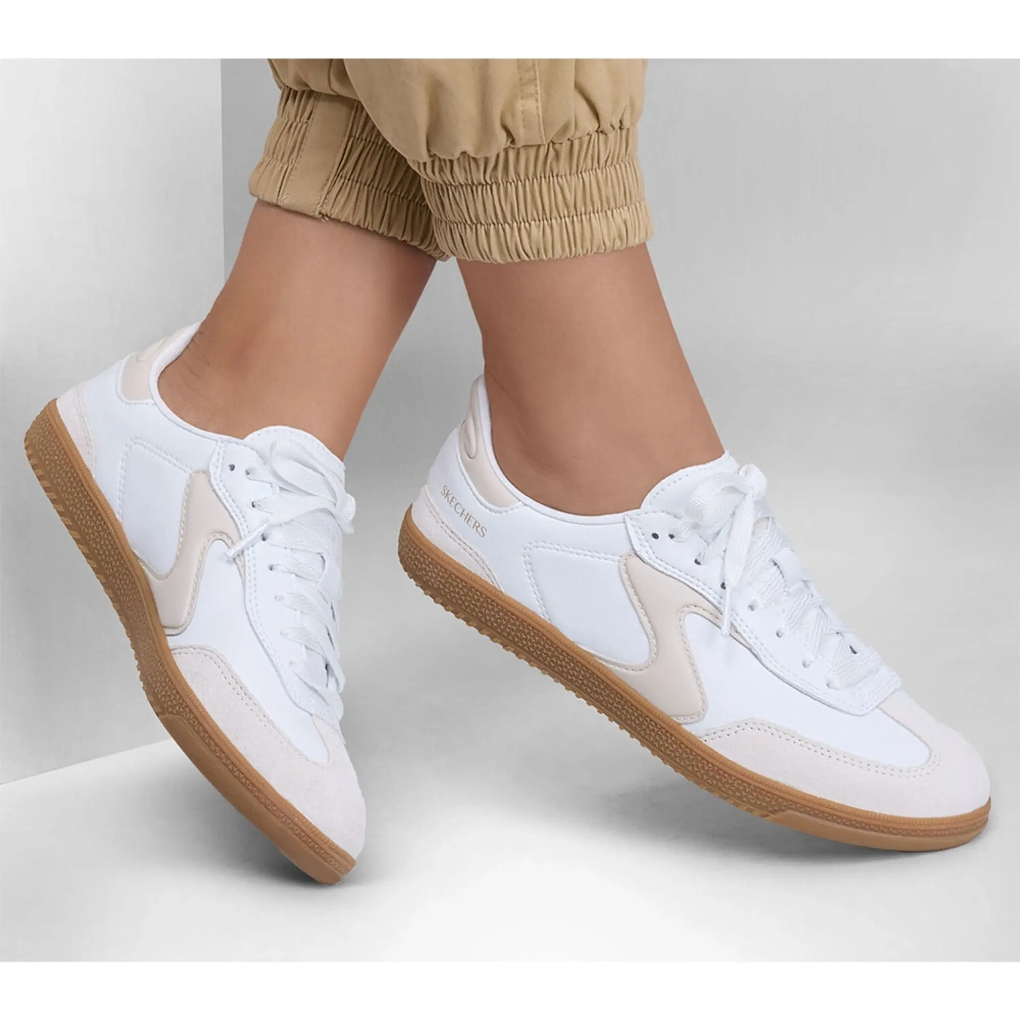 Skechers Women's Hotshot - Kickoff Sneaker in White/Natural