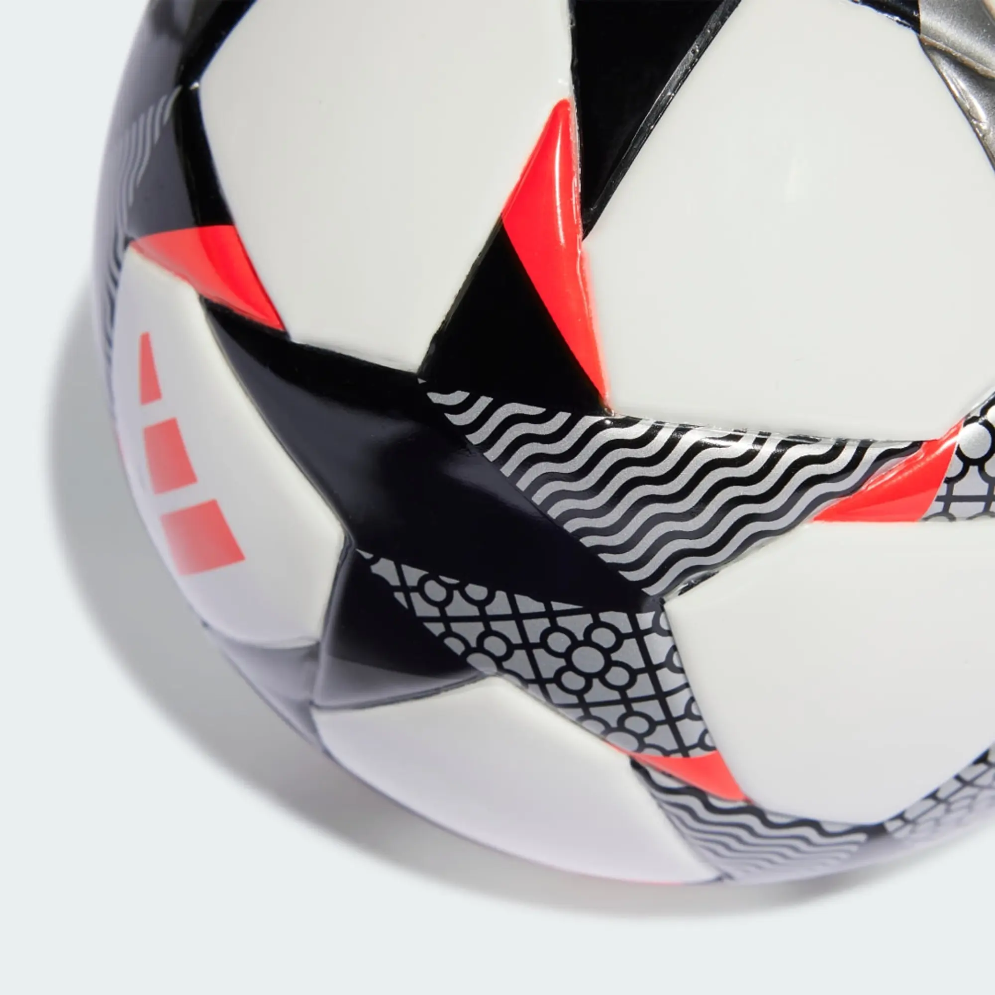 adidas UWCL 23/24 Mini Knockout Ball