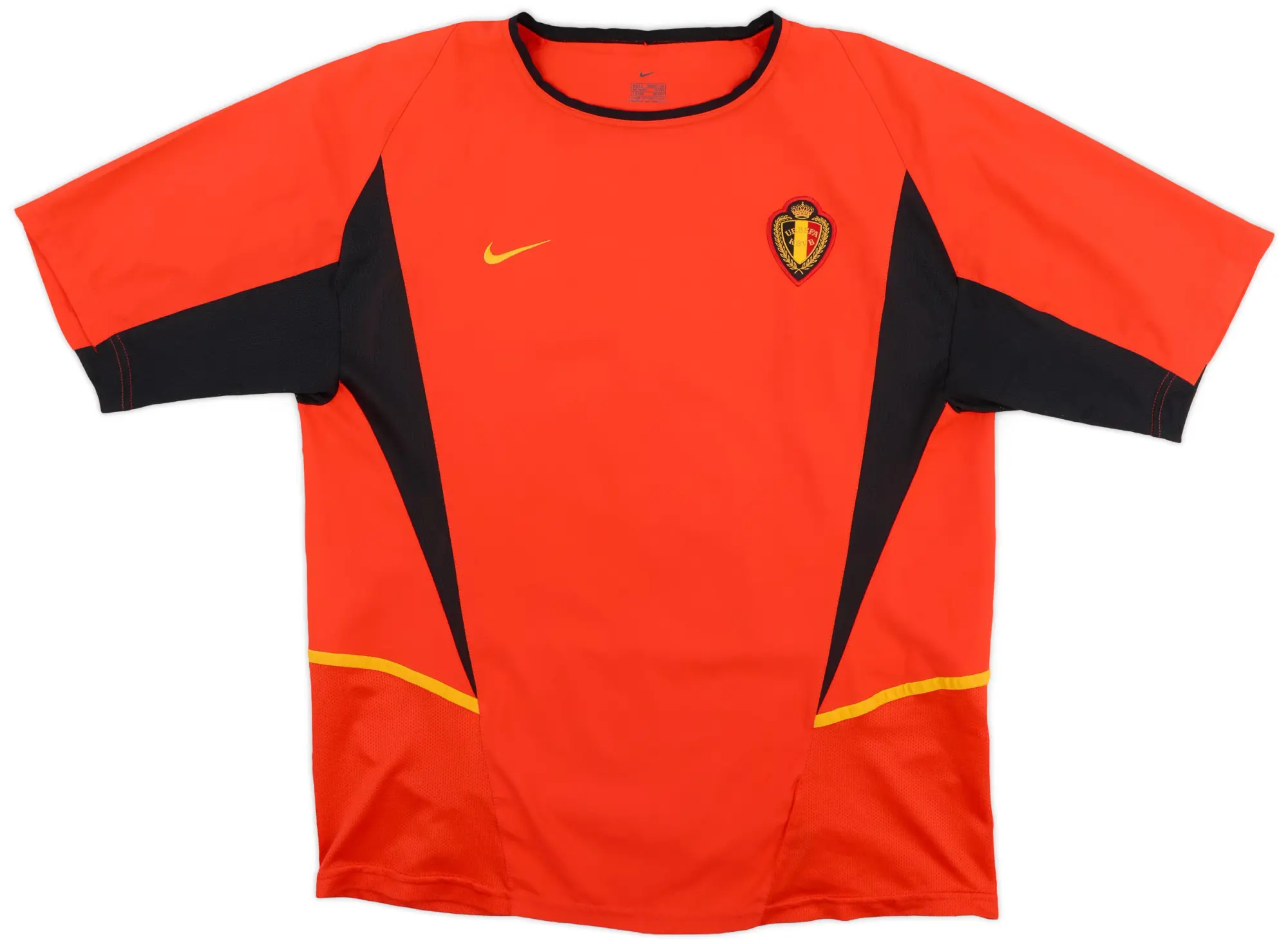 Nike 2002-04 Belgium Home Shirt Van Buyten #16 - 8/10 - (L)