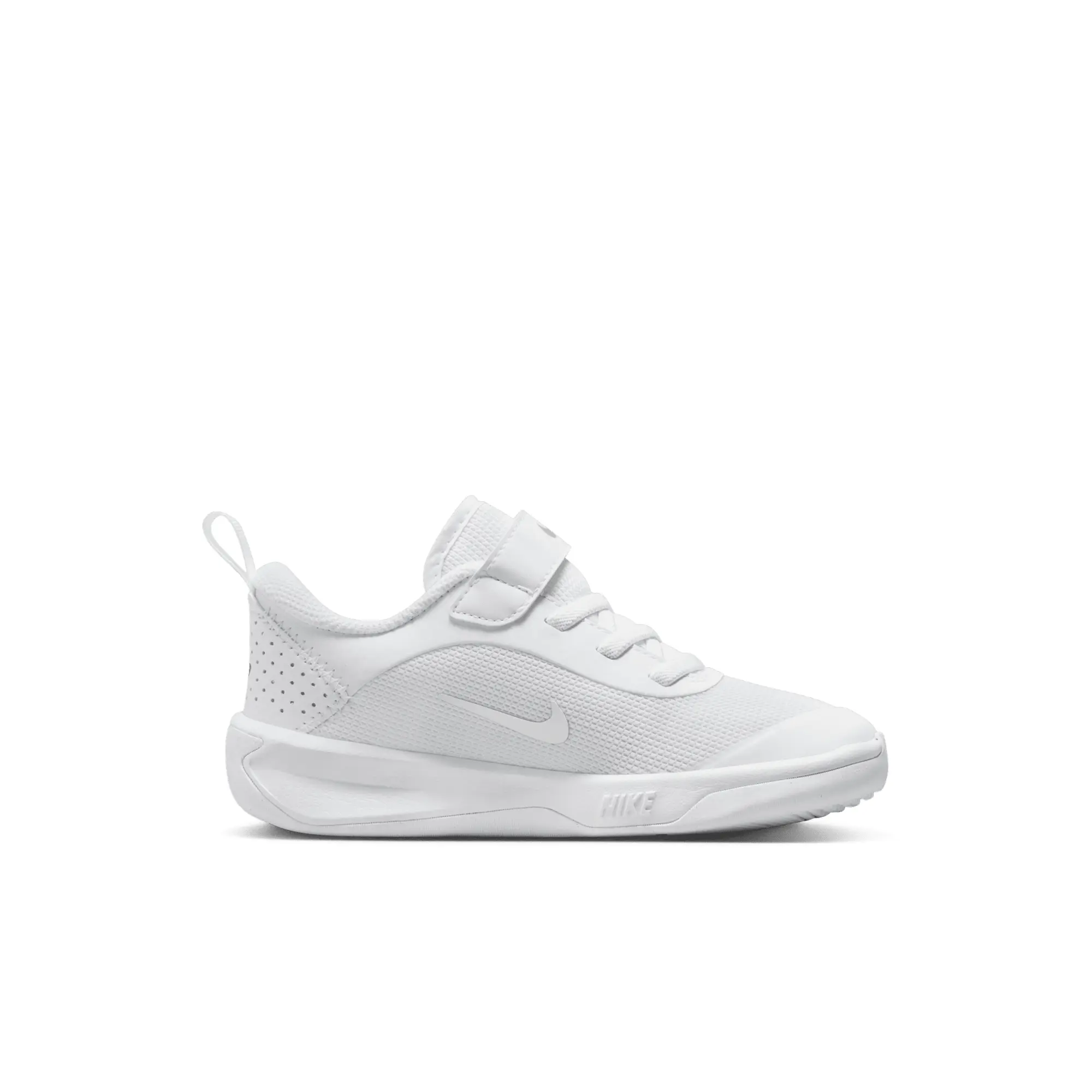 Nike Omni Multi-Court Younger Kids' Shoes - White - Recycled Content Minimum