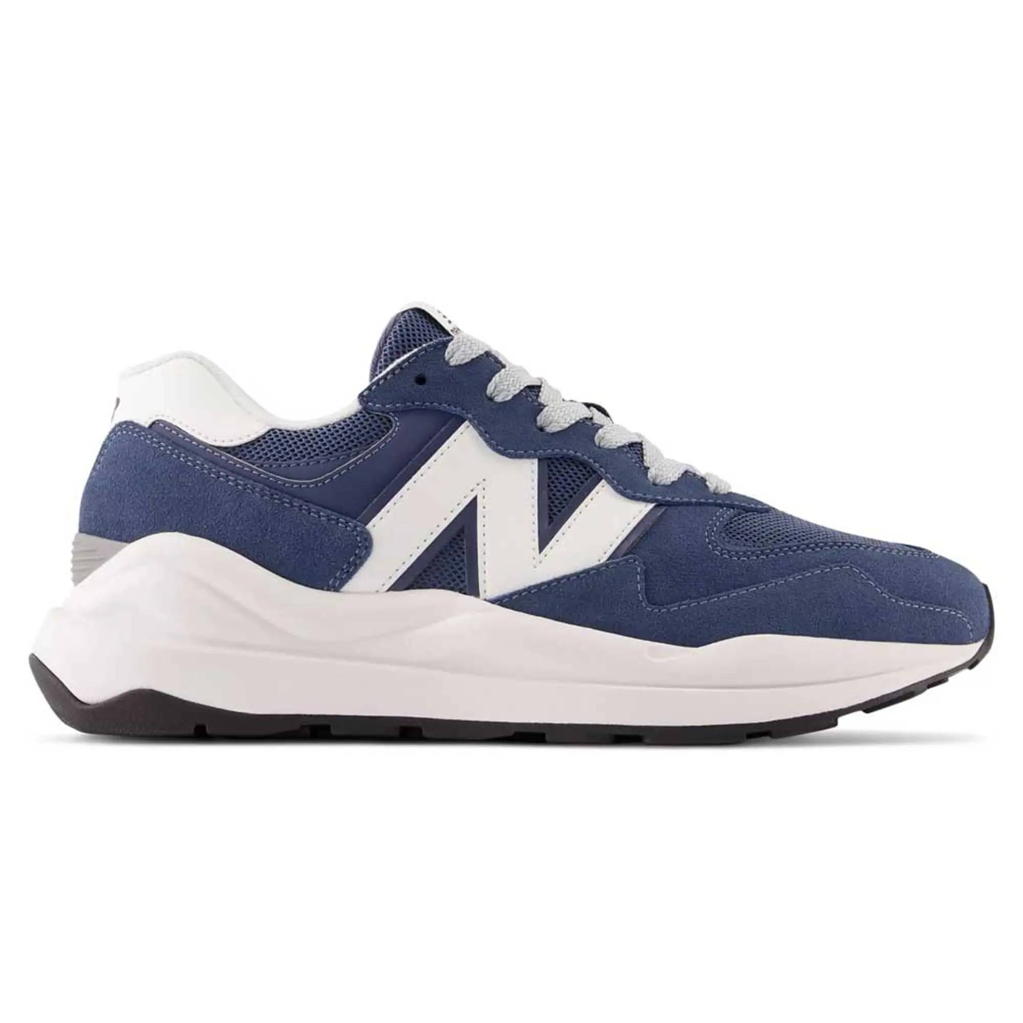 New Balance 57/40 Trainers