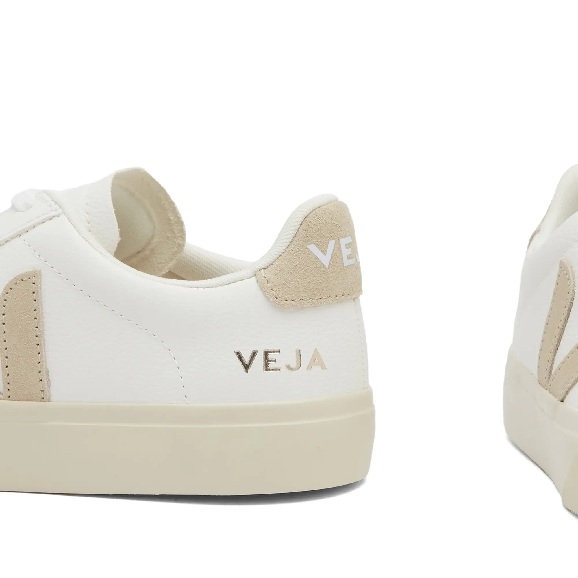 Veja Womens Women's Campo Sneaker White/Almond