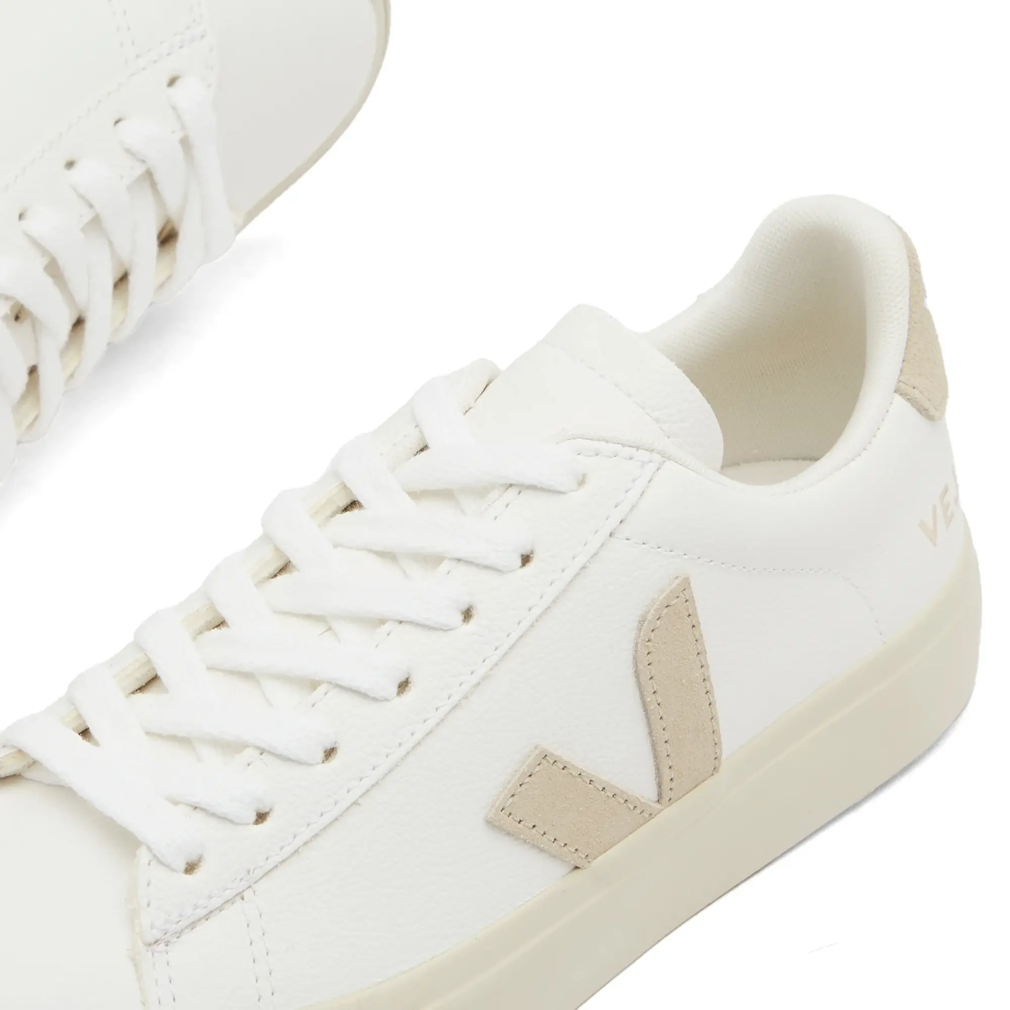 Veja Womens Women's Campo Sneaker White/Almond