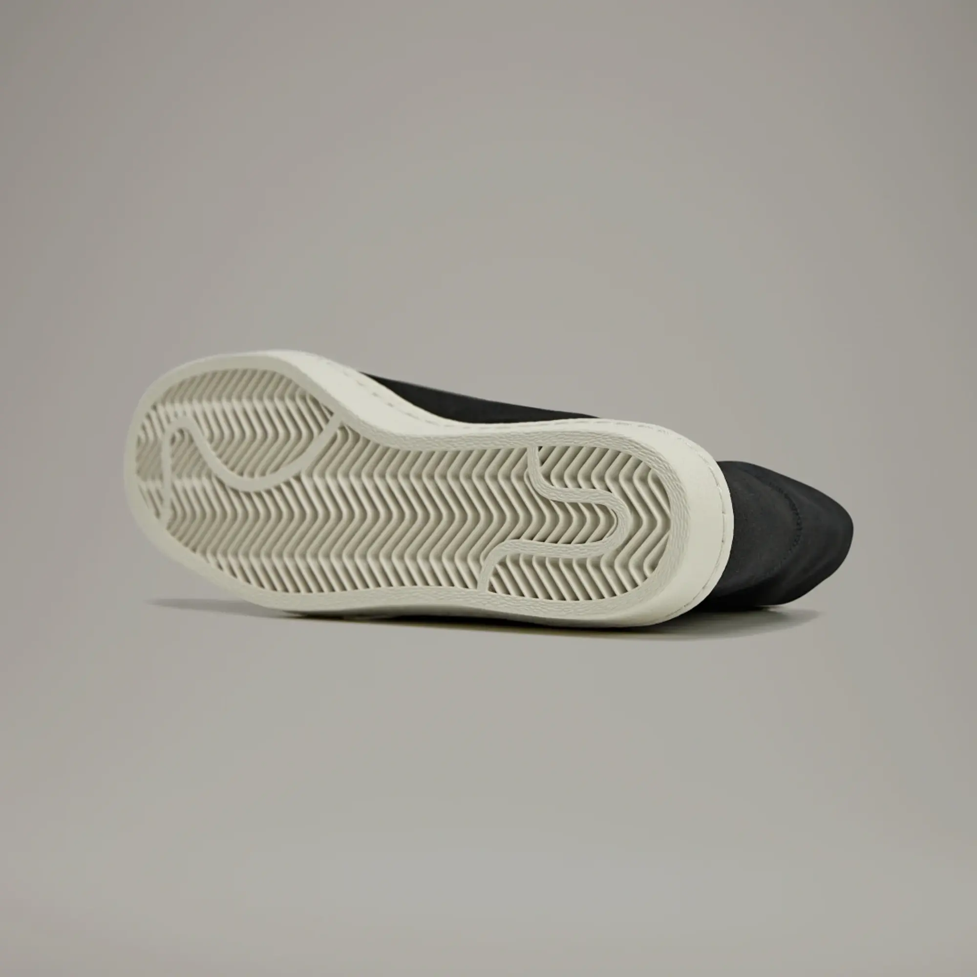 Sneakers Y-3 Pro Model Black/ Black/ Talc Eur 42 2/3