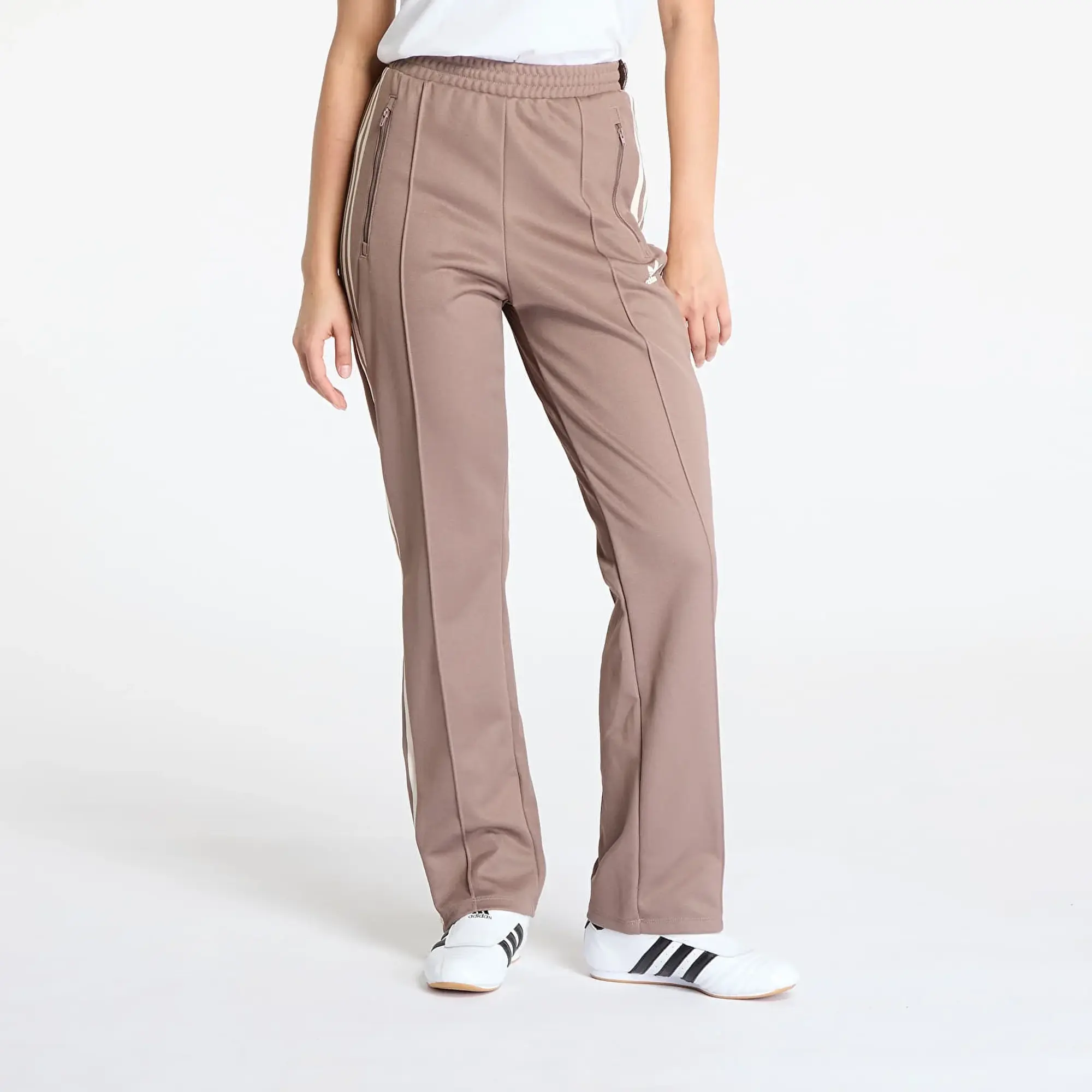 adidas Originals Pants Adidas Adicolor Classic Track Pant Regular Tapered Leg Trace Brown/ Wonder White Xs