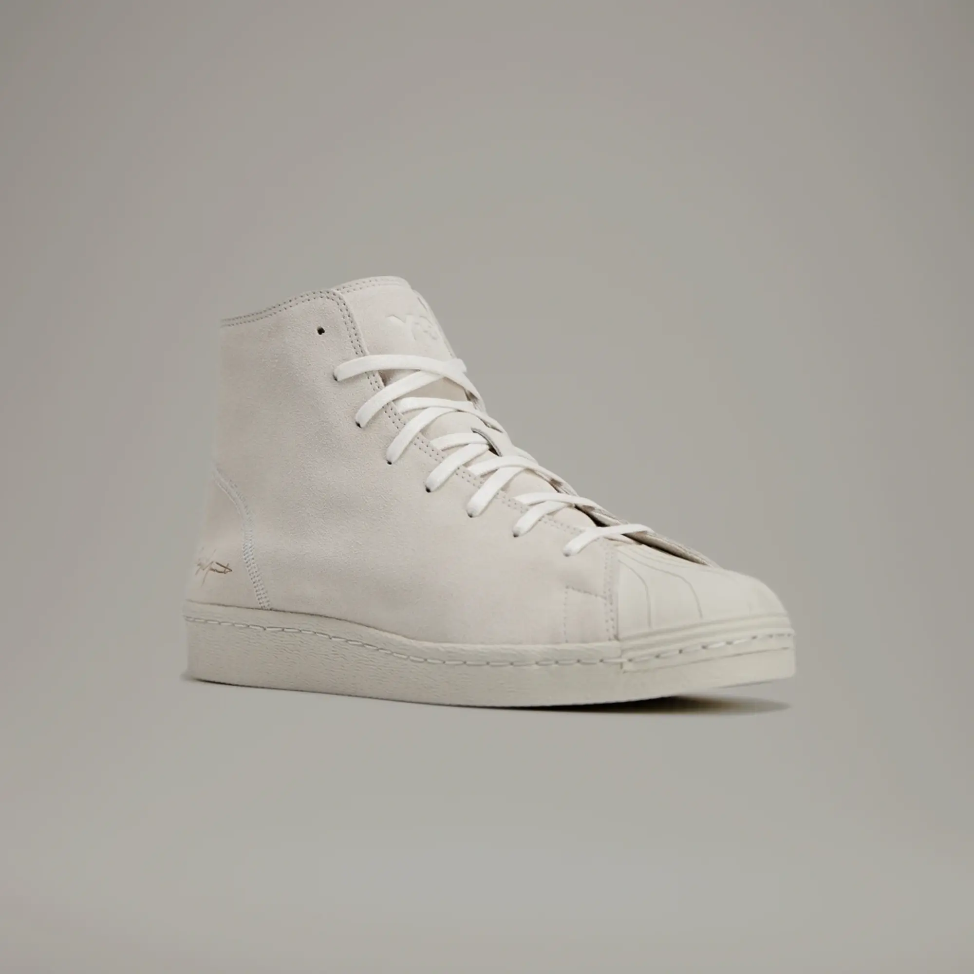 adidas Y-3 Pro Model