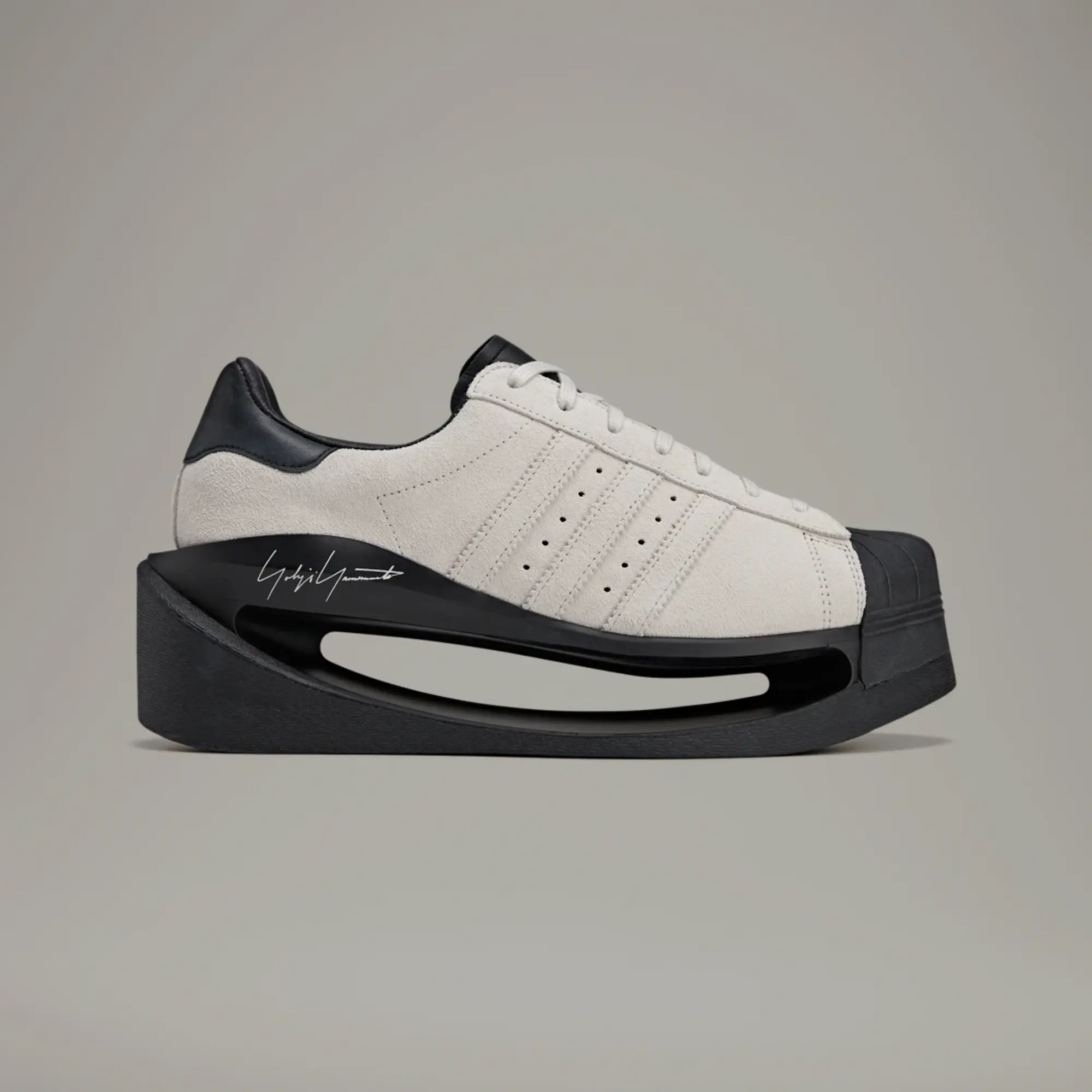 Sneakers Y-3 Gendo Superstar Talc/ Talc/ Black Eur 40