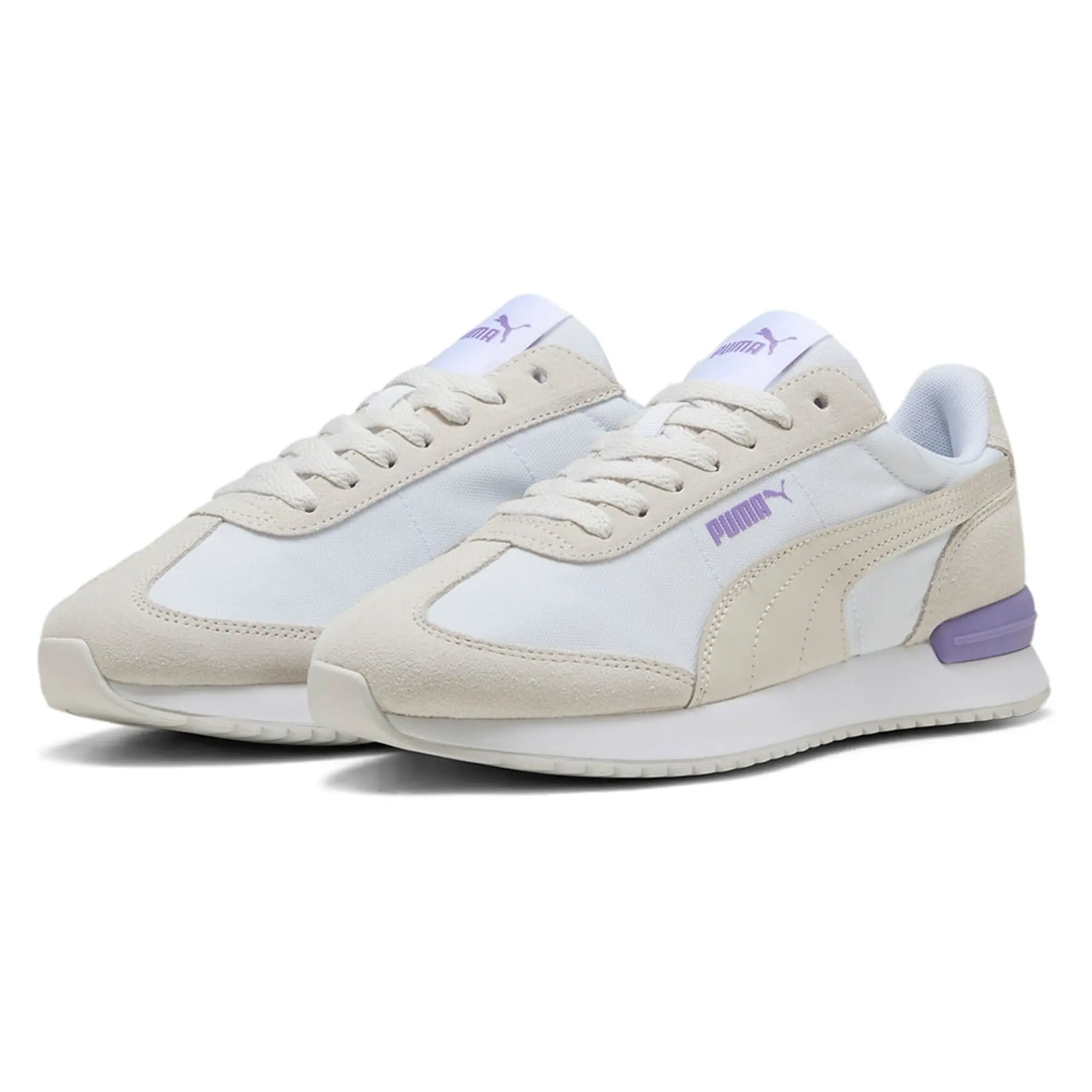 Puma  R78 Wind MU  women's Shoes (Trainers) in Beige