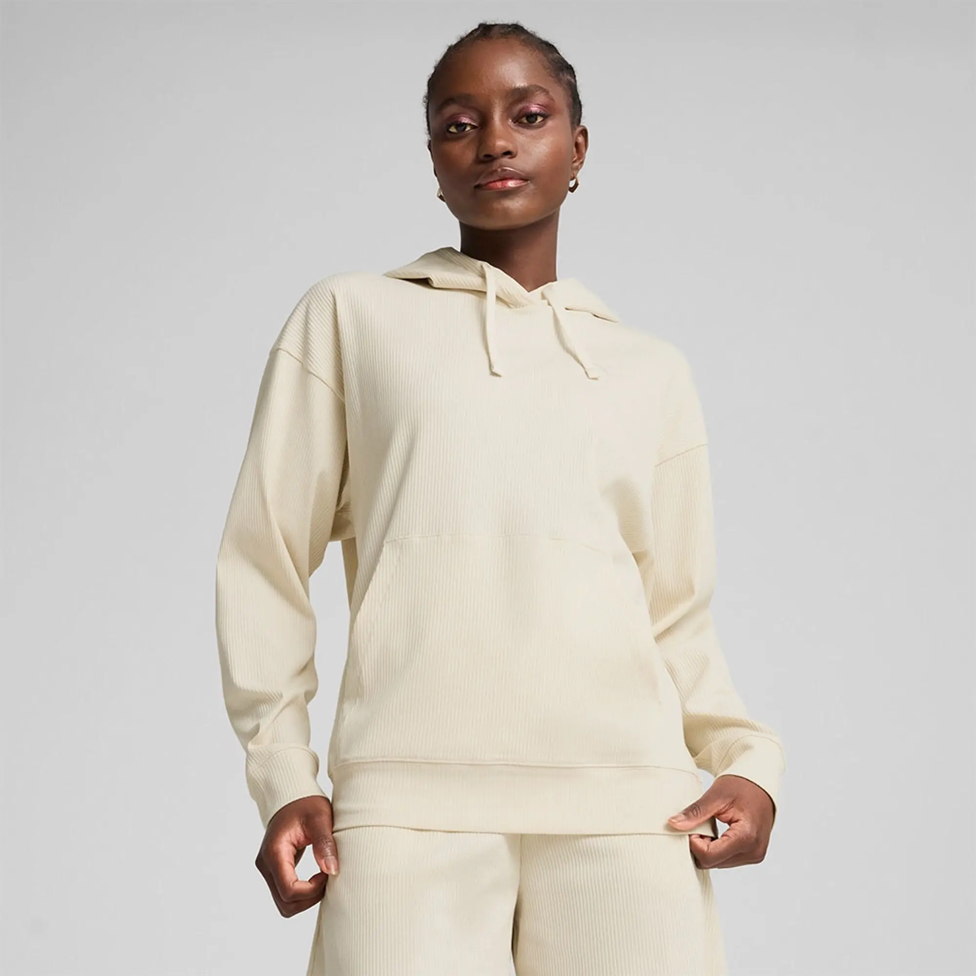 Puma  ESS ELEVATED RIB HOODIE  women's Sweatshirt in Beige