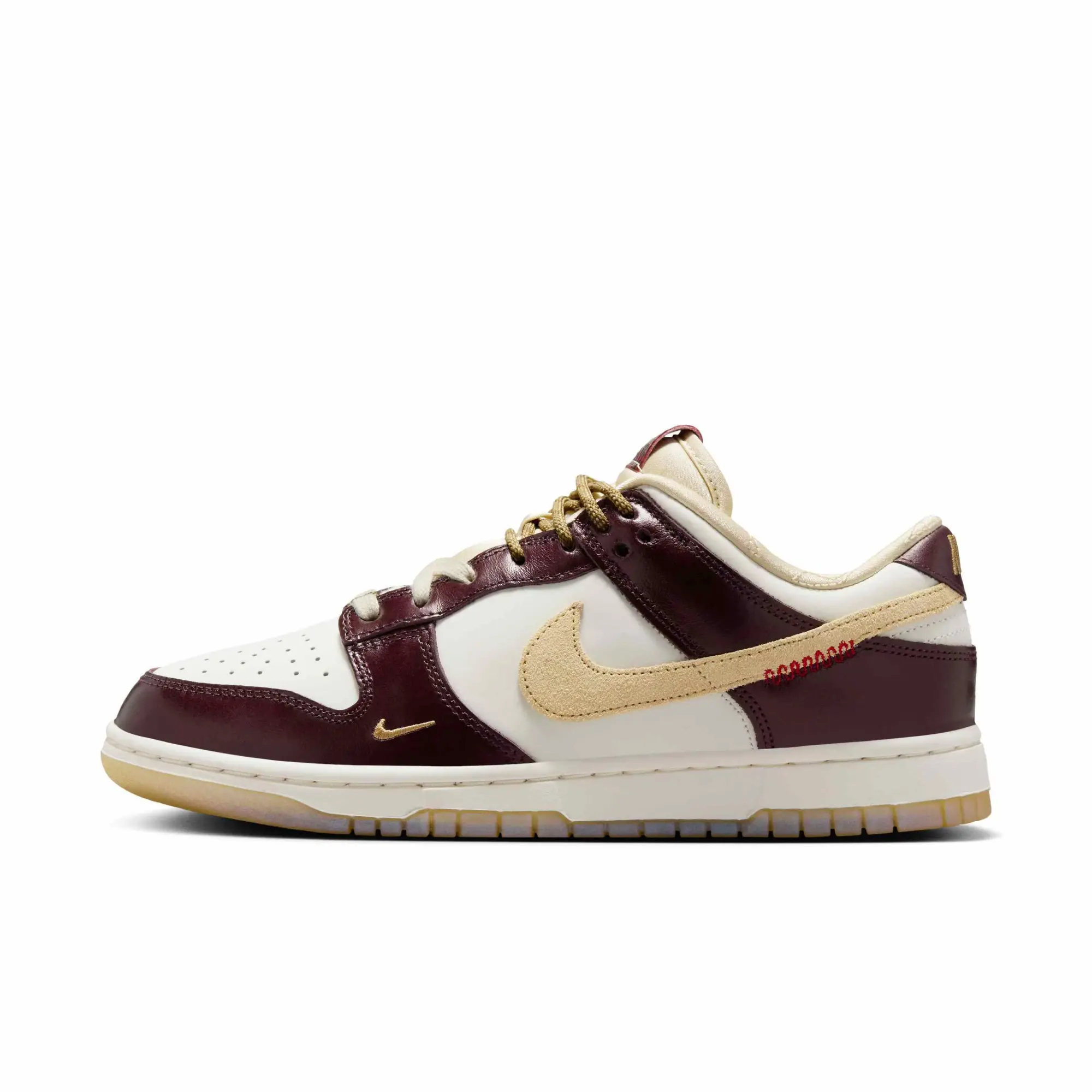 Nike Women's Shoes Dunk Low LX