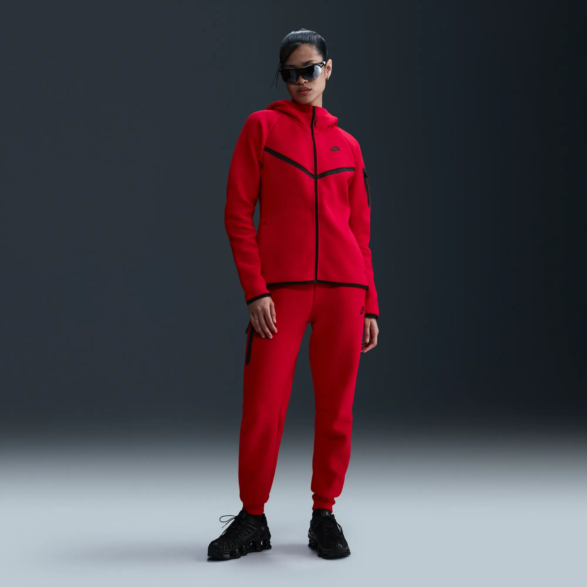 Nike Sportswear Tech Fleece Women's Mid-Rise Joggers - Red - Cotton/Polyester