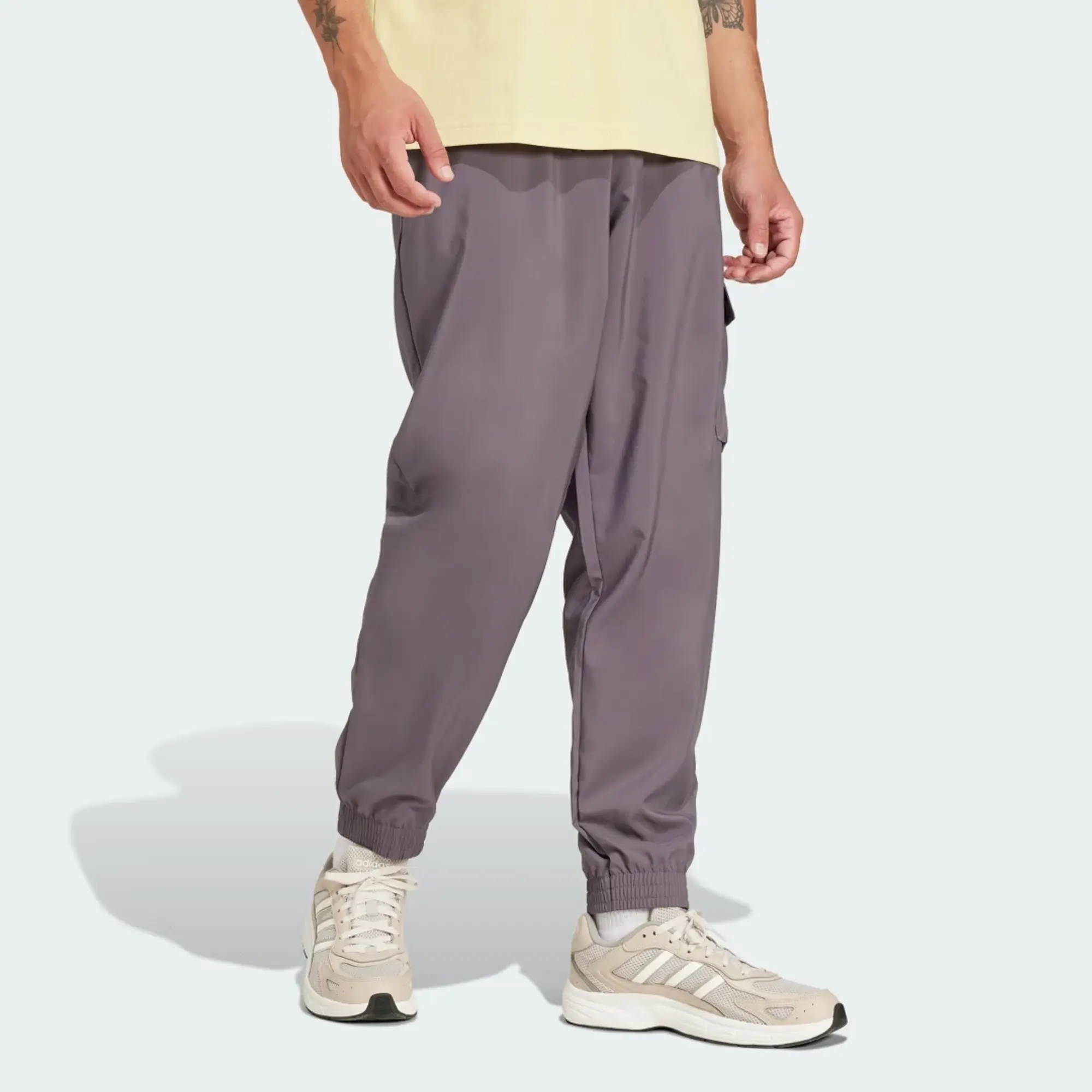 Adidas Essentials Small Logo Joggers
