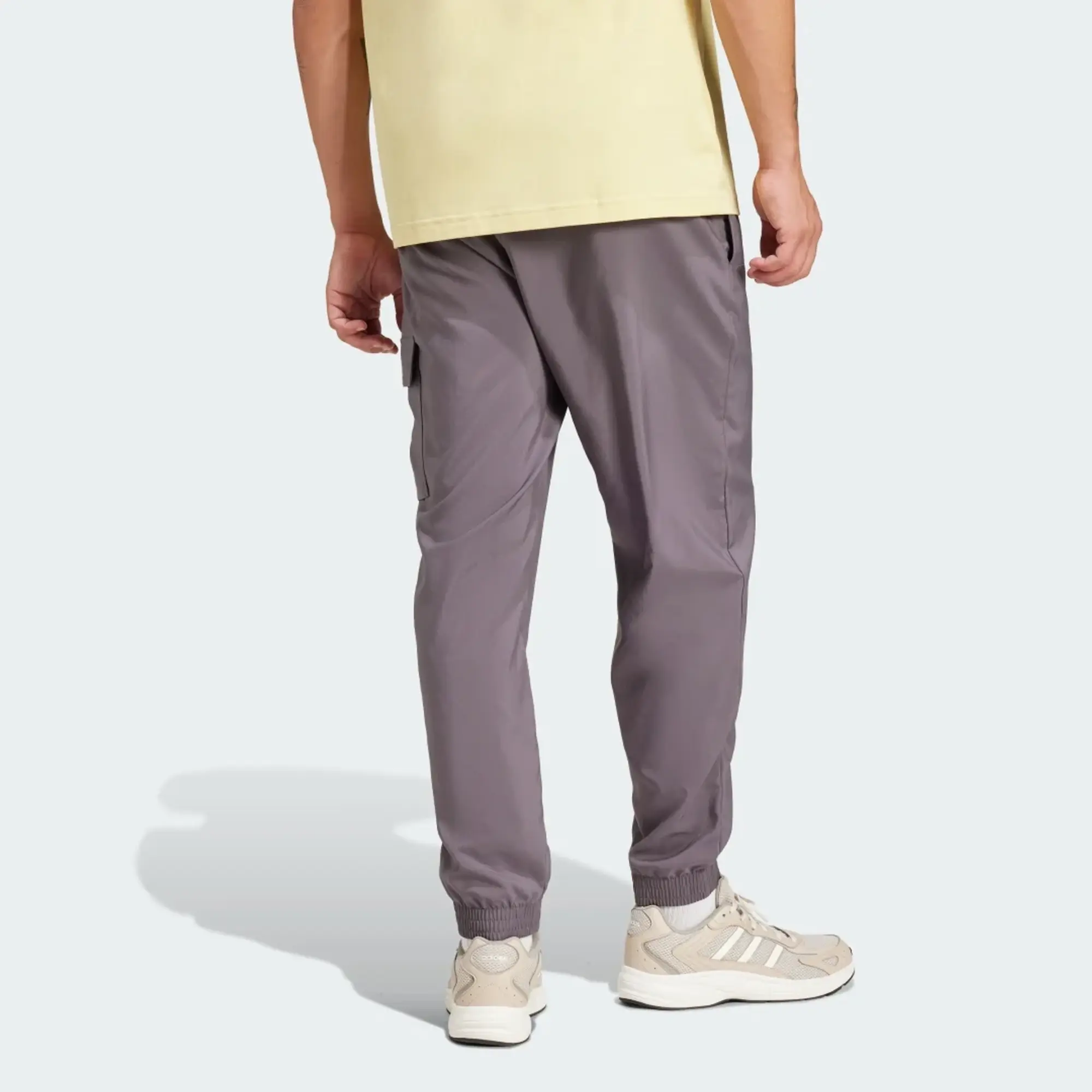 Adidas Essentials Small Logo Joggers