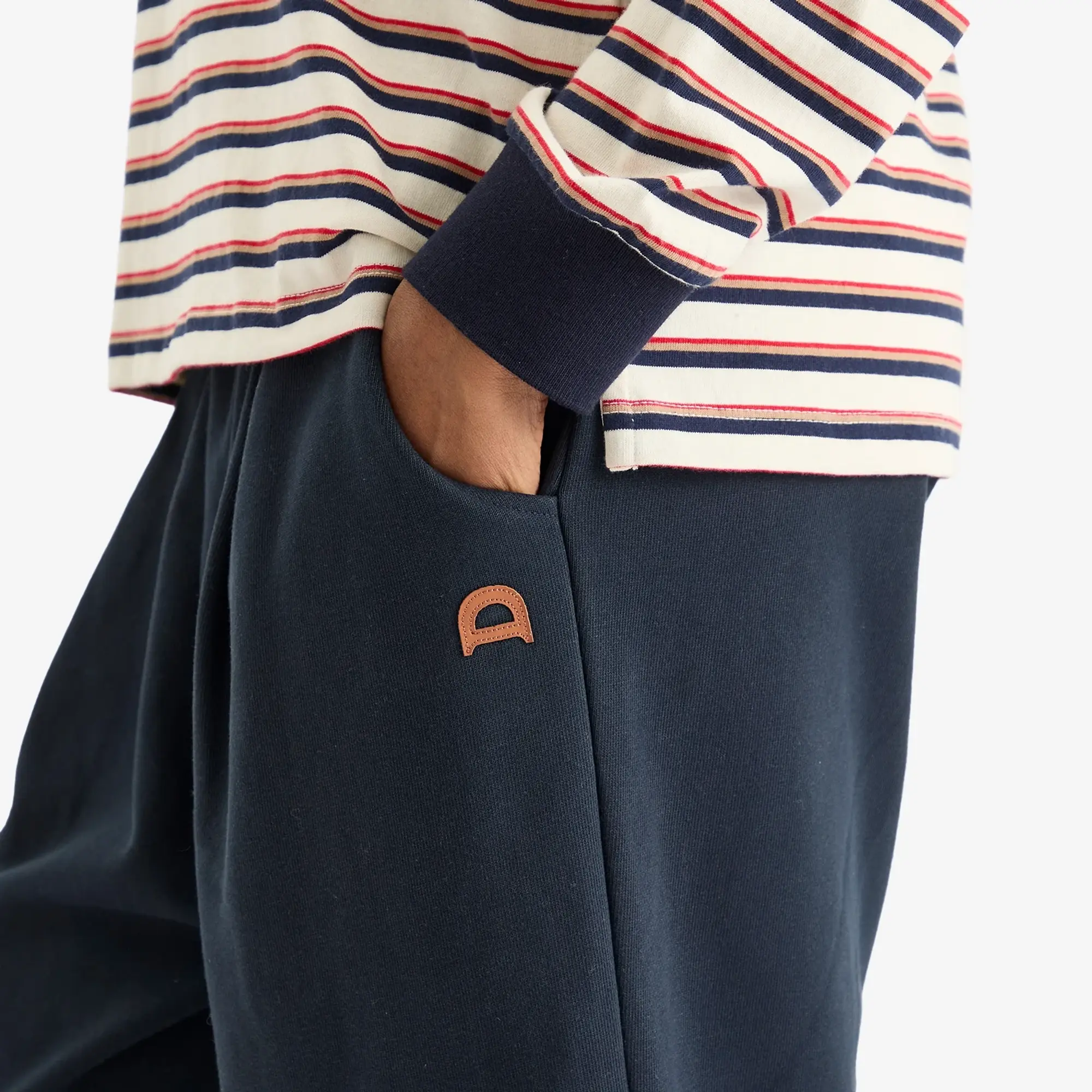 DUNST Women's Unisex Leather Logo Wide Sweat Pants French Navy