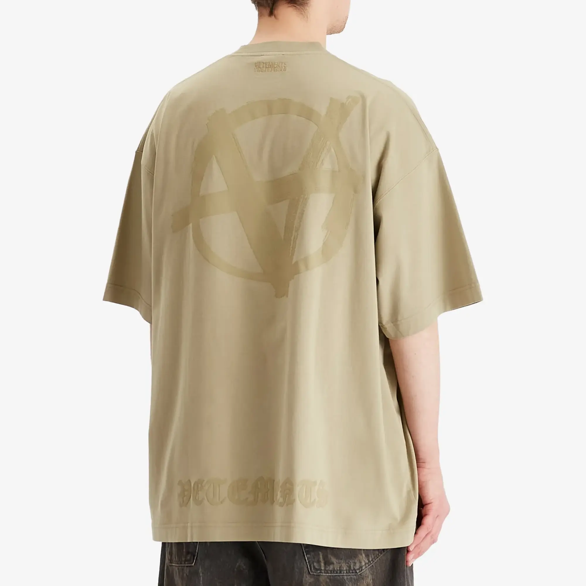 VETEMENTS Men's Double Anarchy Oversized T-Shirt Taupe