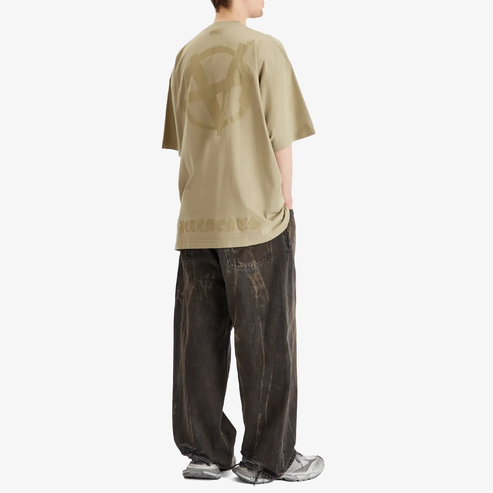 VETEMENTS Men's Double Anarchy Oversized T-Shirt Taupe