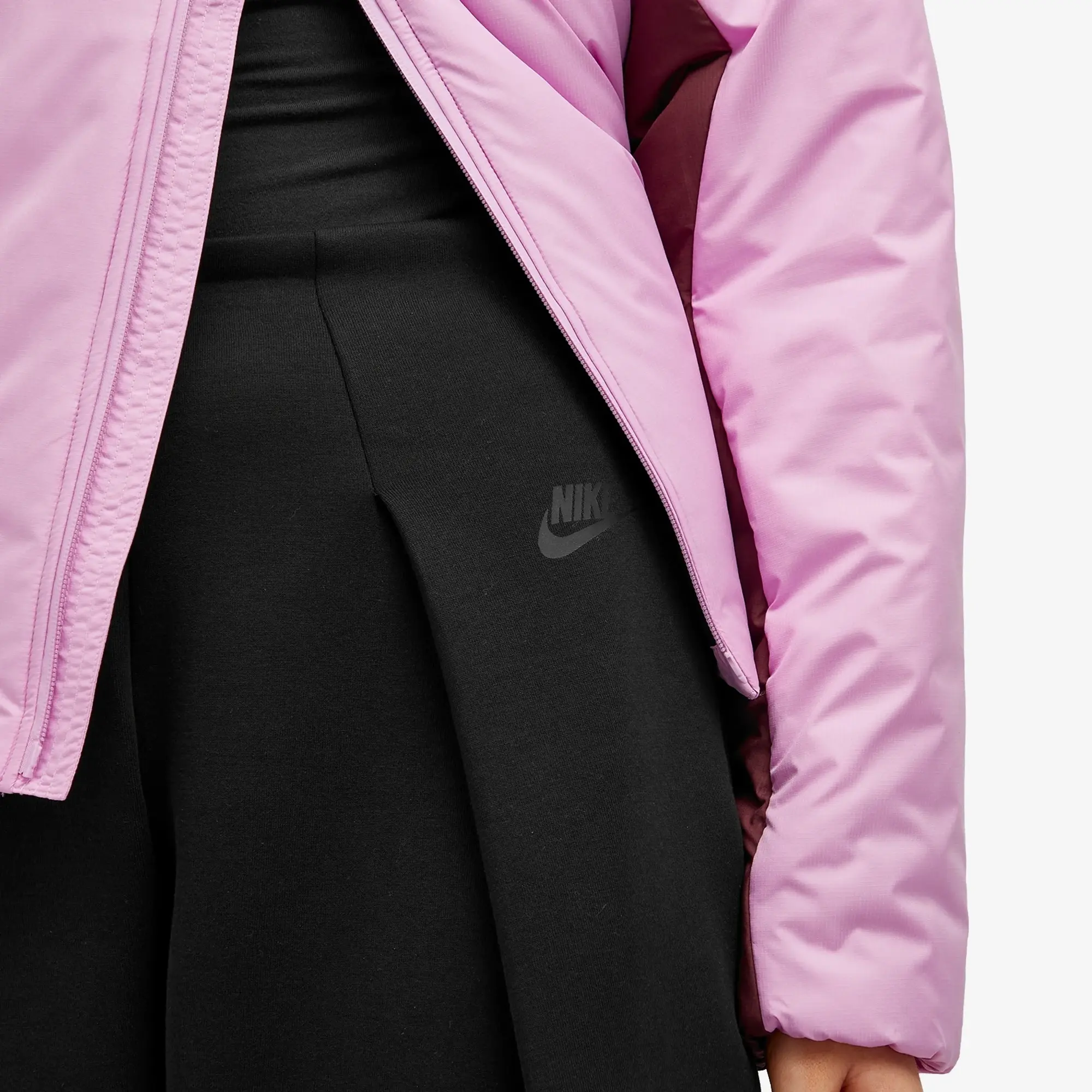 Nike Women's Tech Fleece Pleated Wide Pant Black