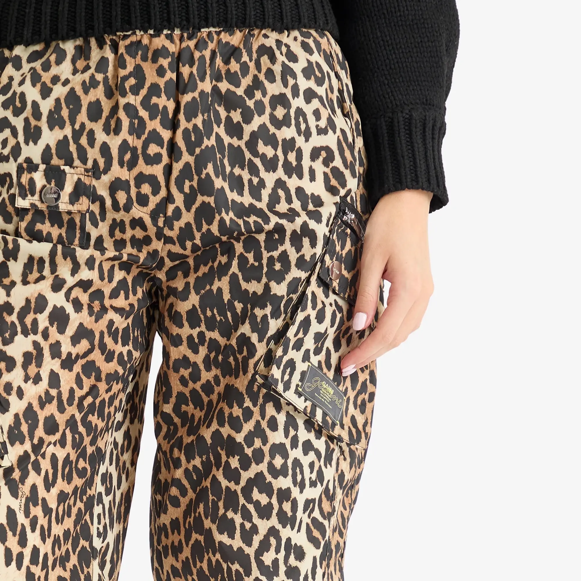 GANNI Women's Duchesse Nylon Cargo Pants Leopard